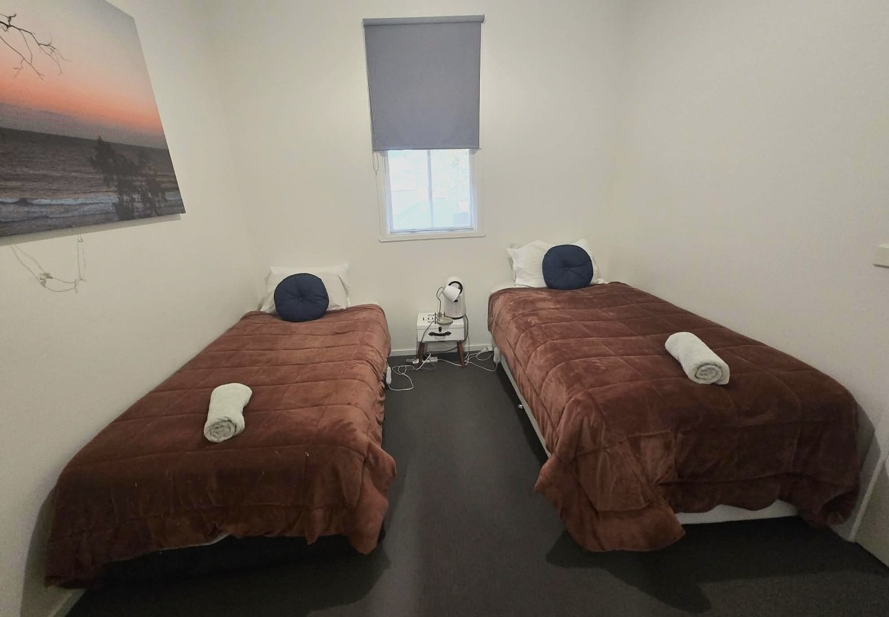 Kennington One King Suite 6