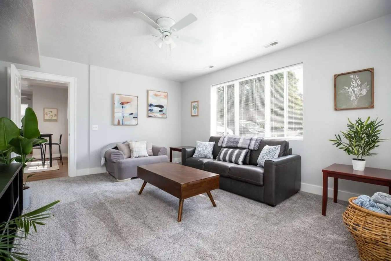 Historic Avenues 2BR | Near Downtown, U of U & Salt Palace & Temple Square