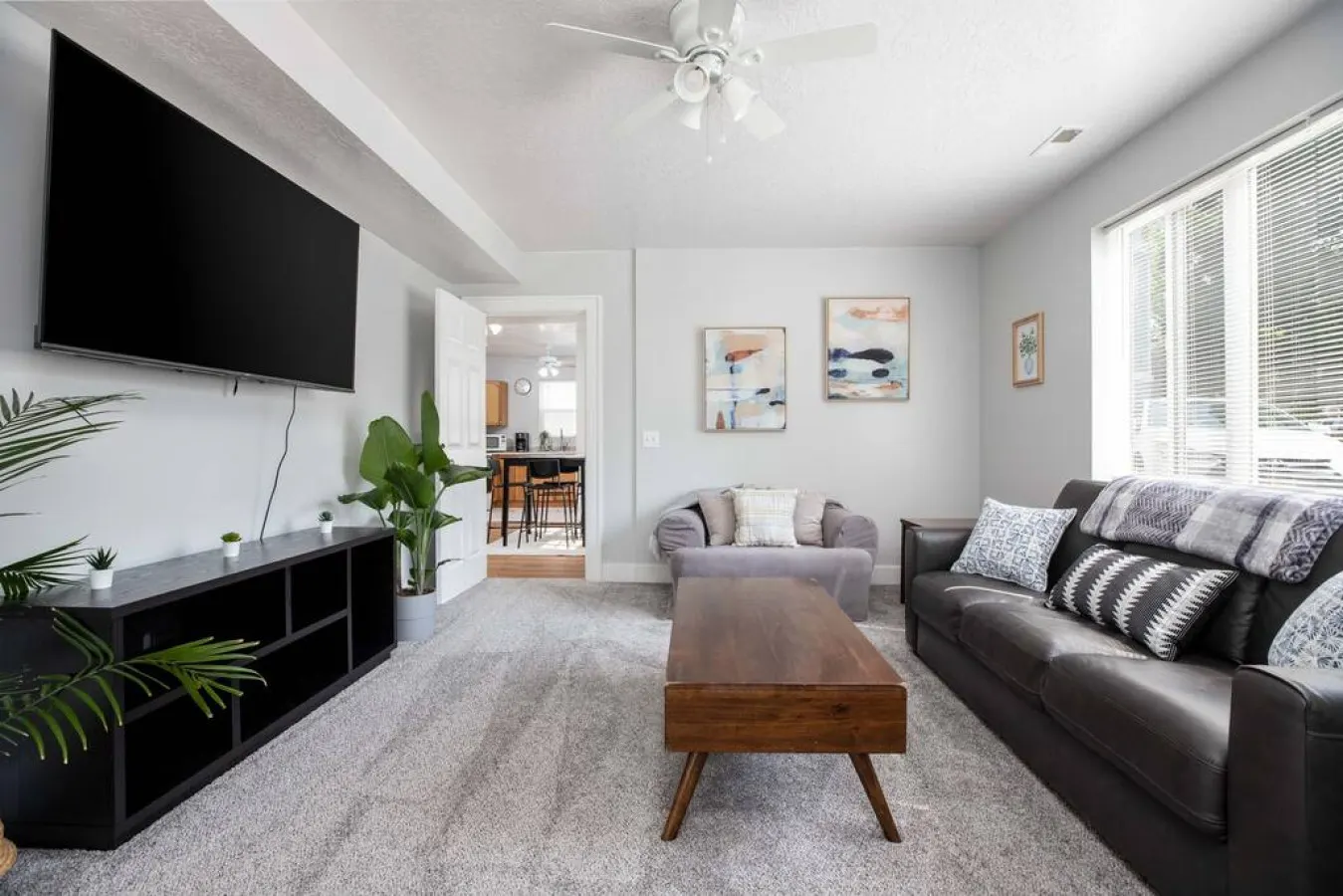 Historic Avenues 2BR | Near Downtown, U of U & Salt Palace & Temple Square — photo 3