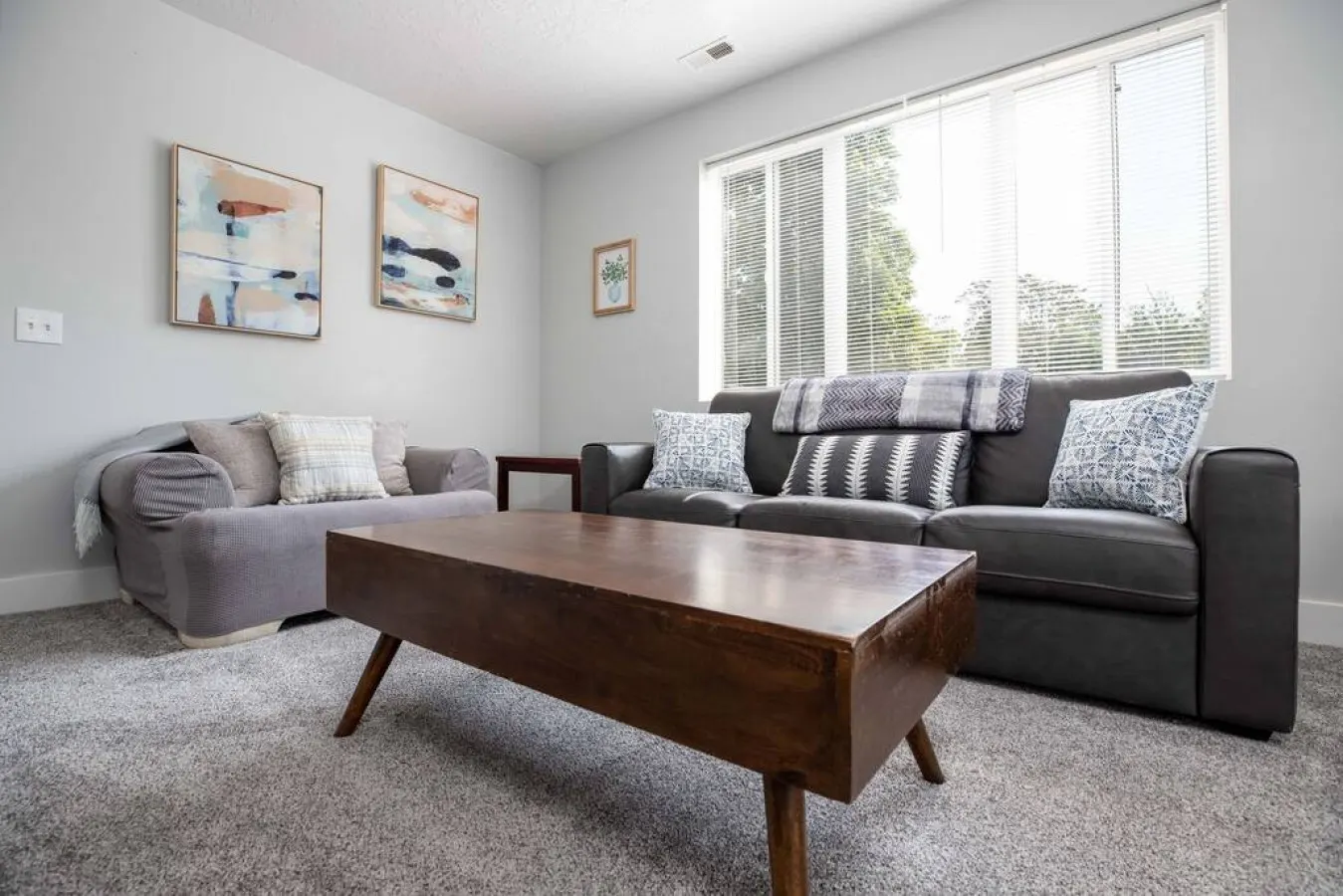 Historic Avenues 2BR | Near Downtown, U of U & Salt Palace & Temple Square — photo 4