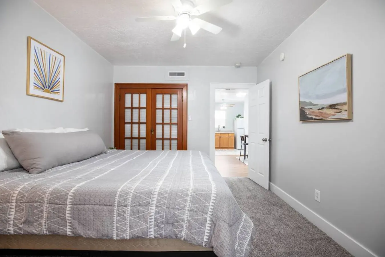 Historic Avenues 2BR | Near Downtown, U of U & Salt Palace & Temple Square — photo 5
