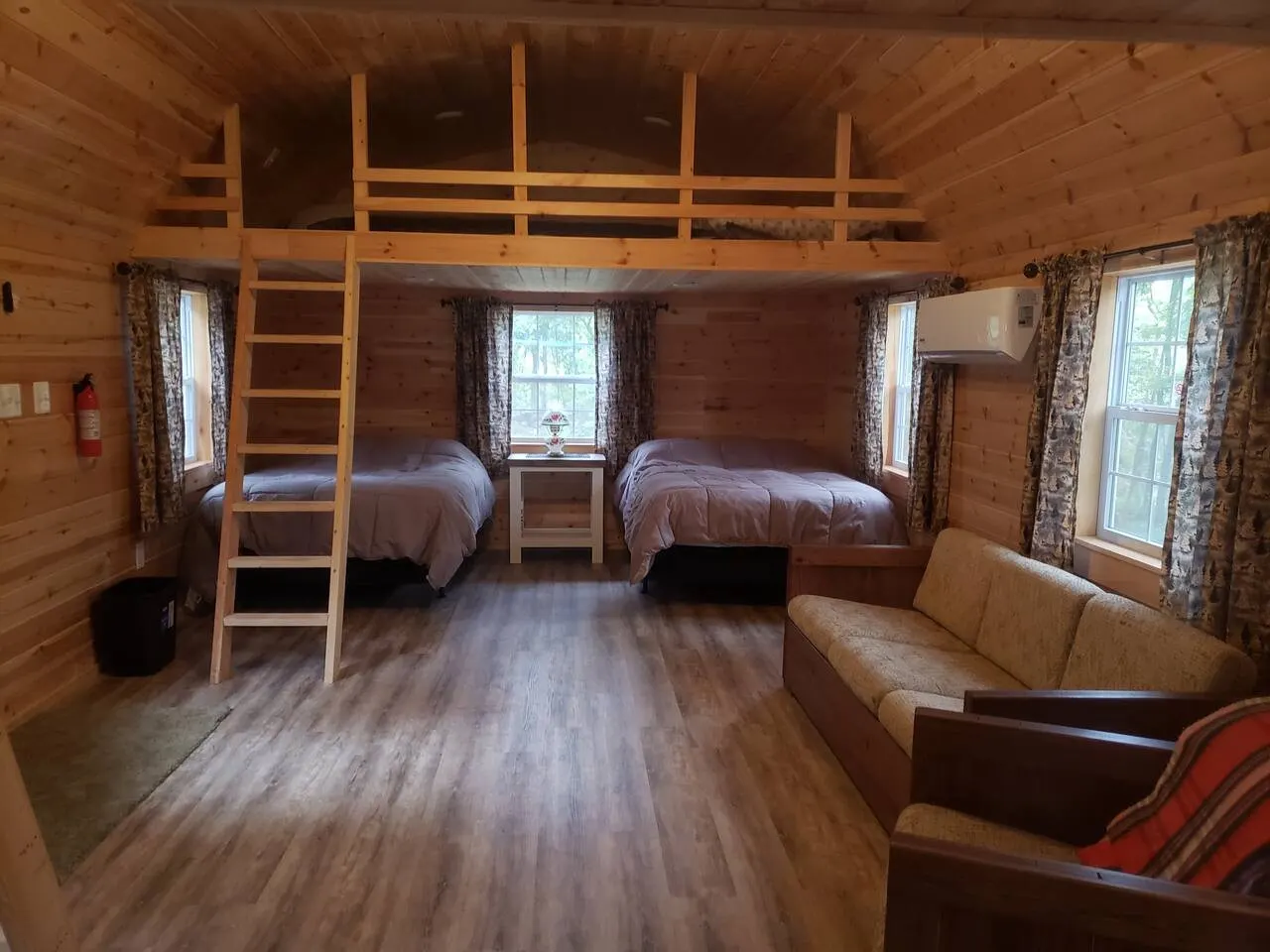 Glamping Clear Spring Maryland 3-Cabin Campground 11