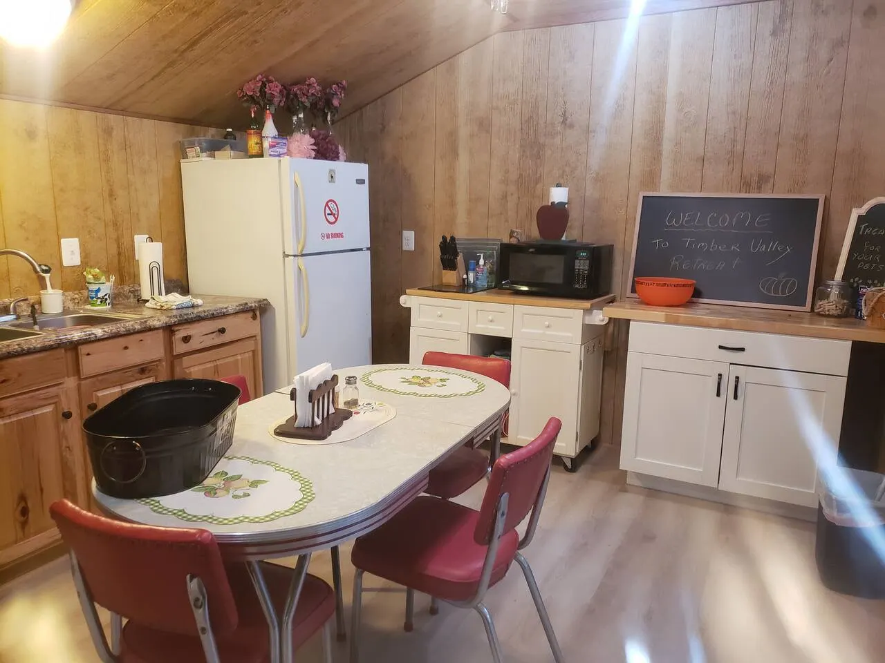 Glamping Clear Spring Maryland 3-Cabin Campground 15
