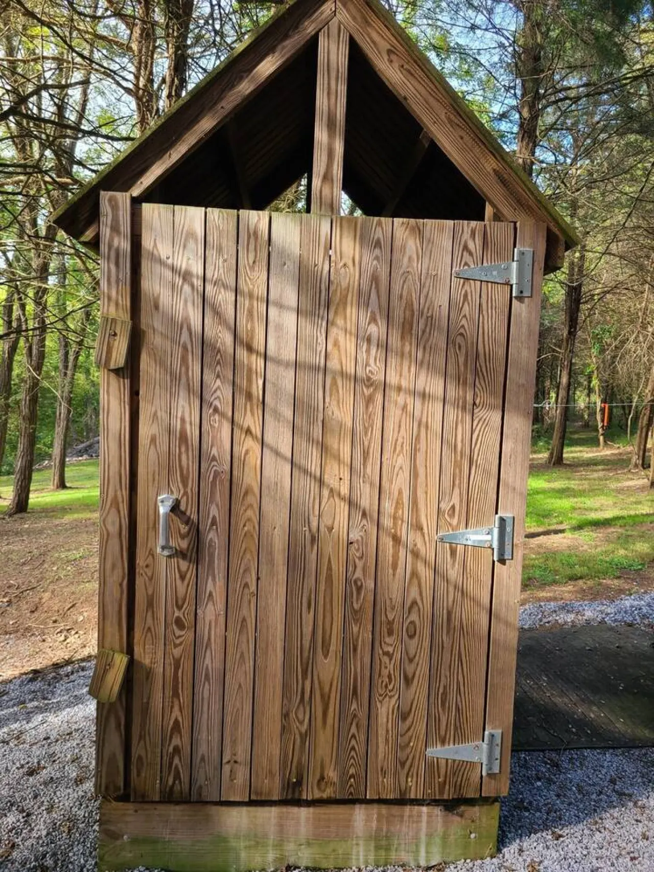 Glamping Clear Spring Maryland 3-Cabin Campground 19