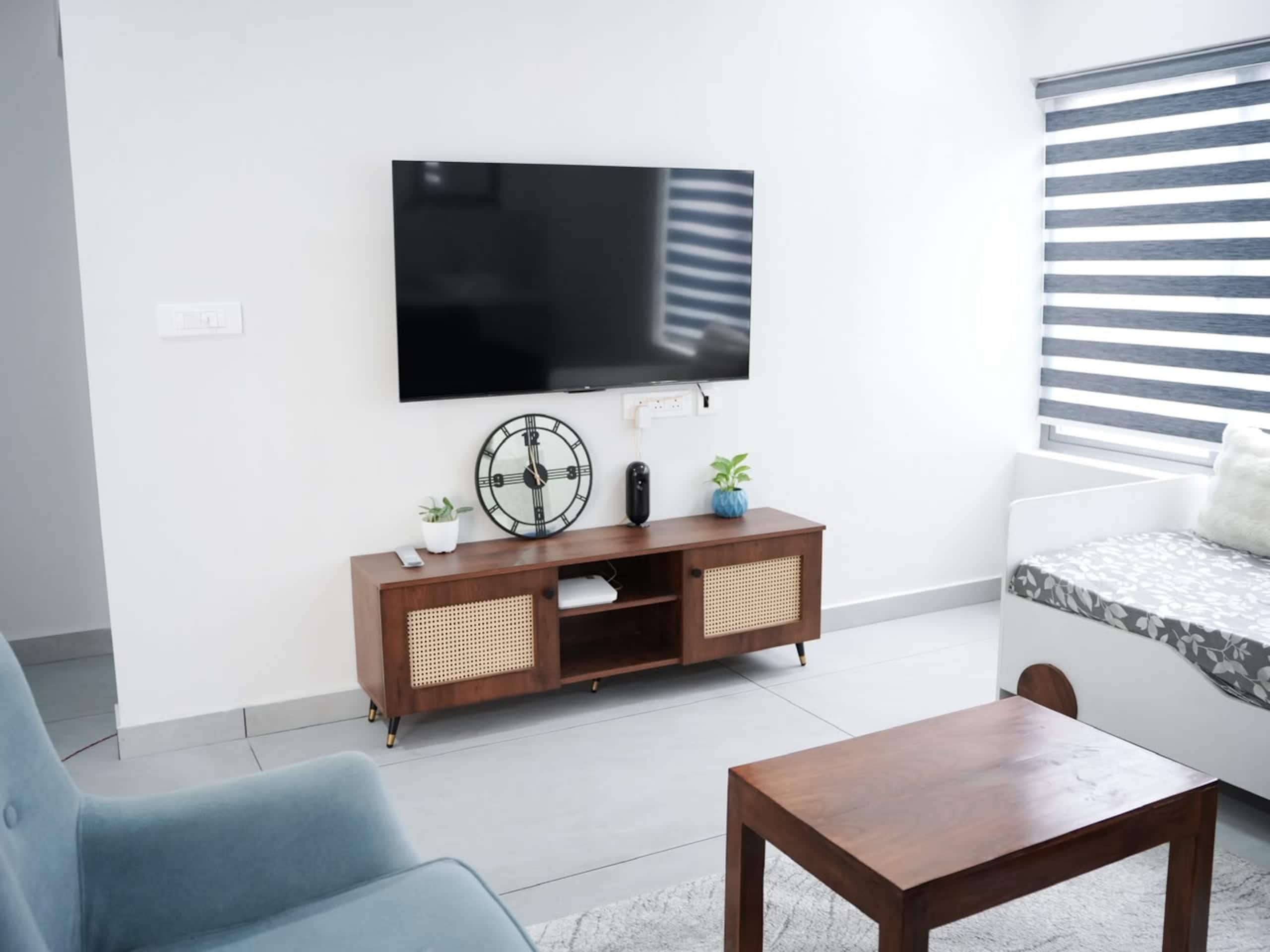Fully furnished 2BHK villa near Forum Mall, Kochi 5