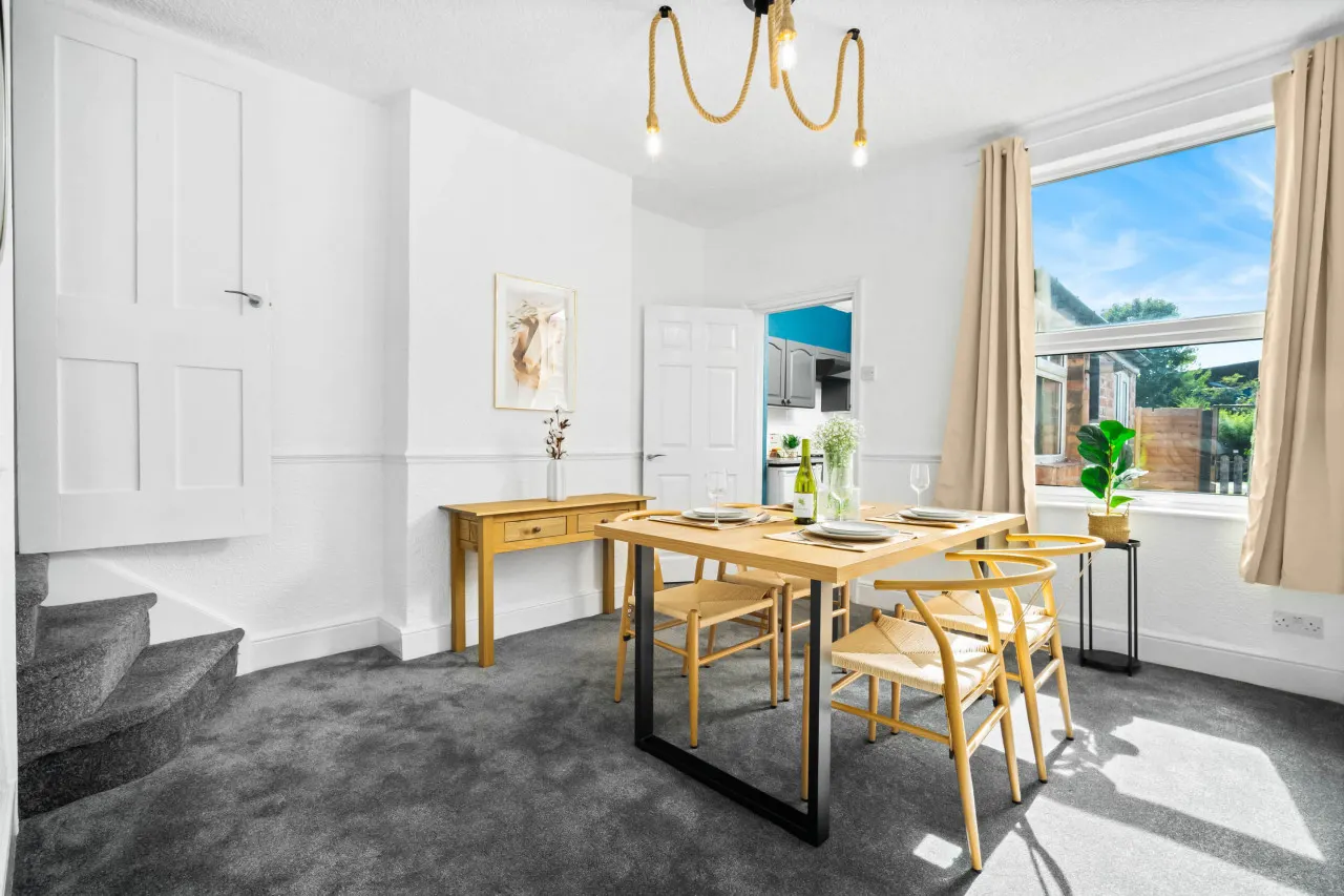 Stylish 3 Bed House - 6 Guests - Garden - Parking 18
