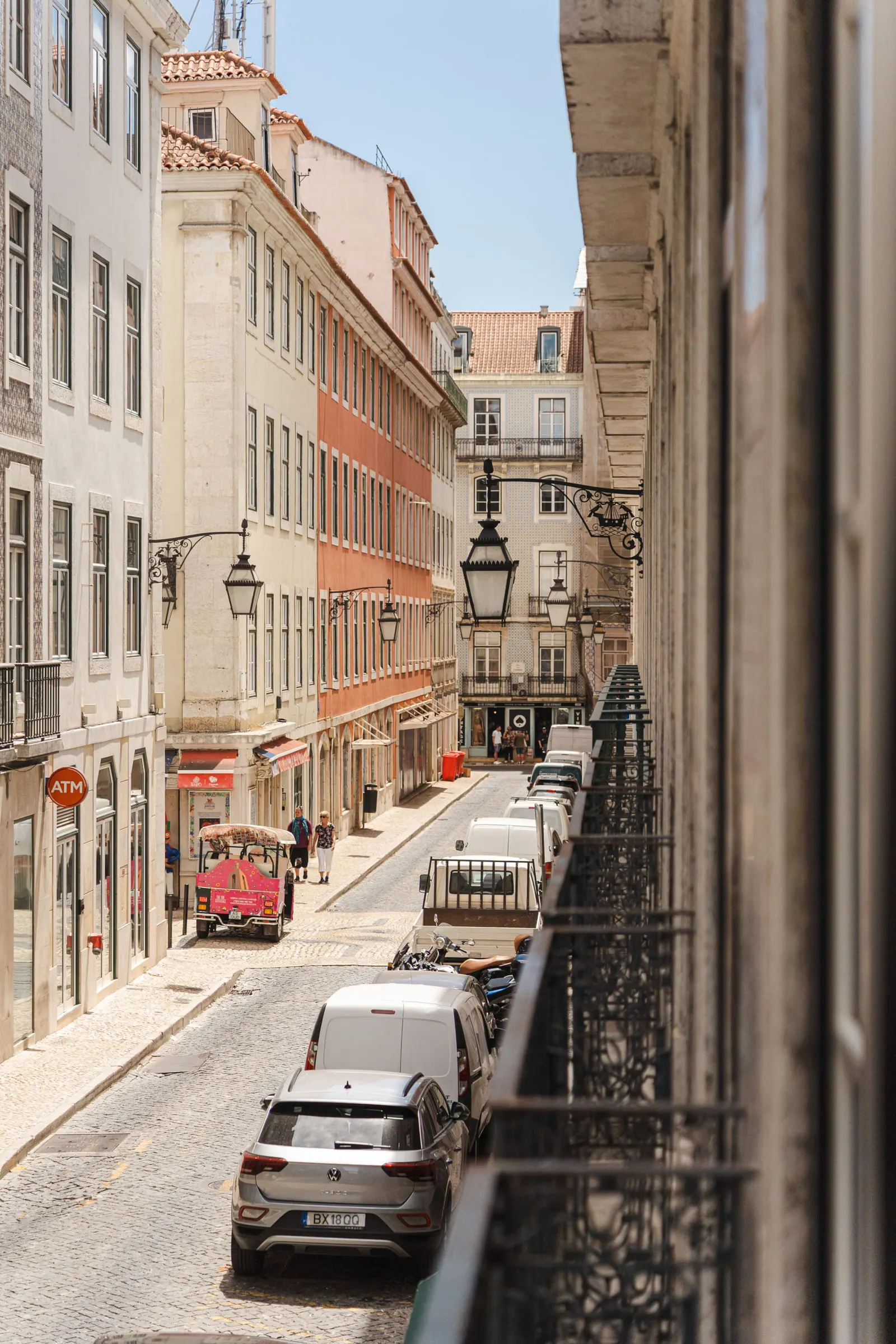 Luxury Chiado Retreat 3 Bedrooms AC 29