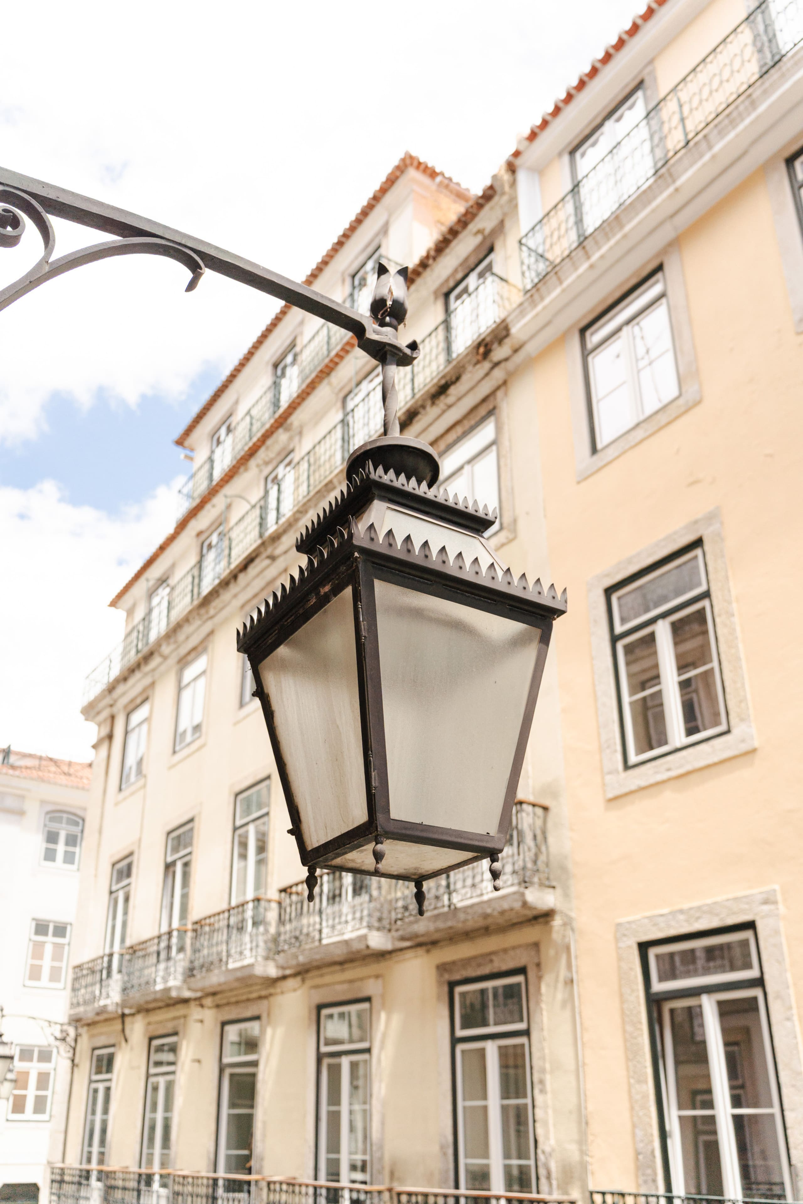 Luxury Chiado Retreat 3 Bedrooms AC 27