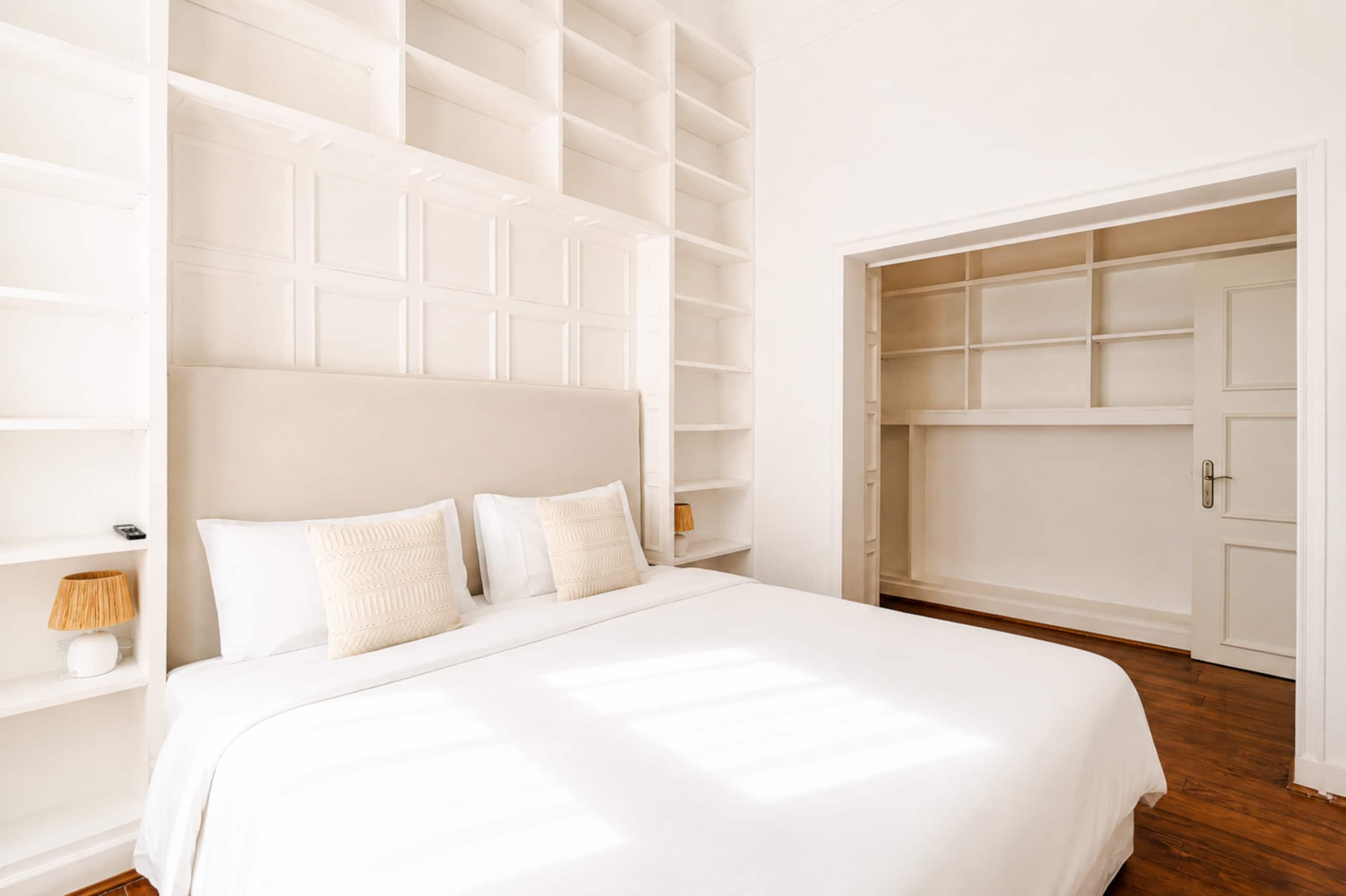 Luxury Chiado Retreat 3 Bedrooms AC 5