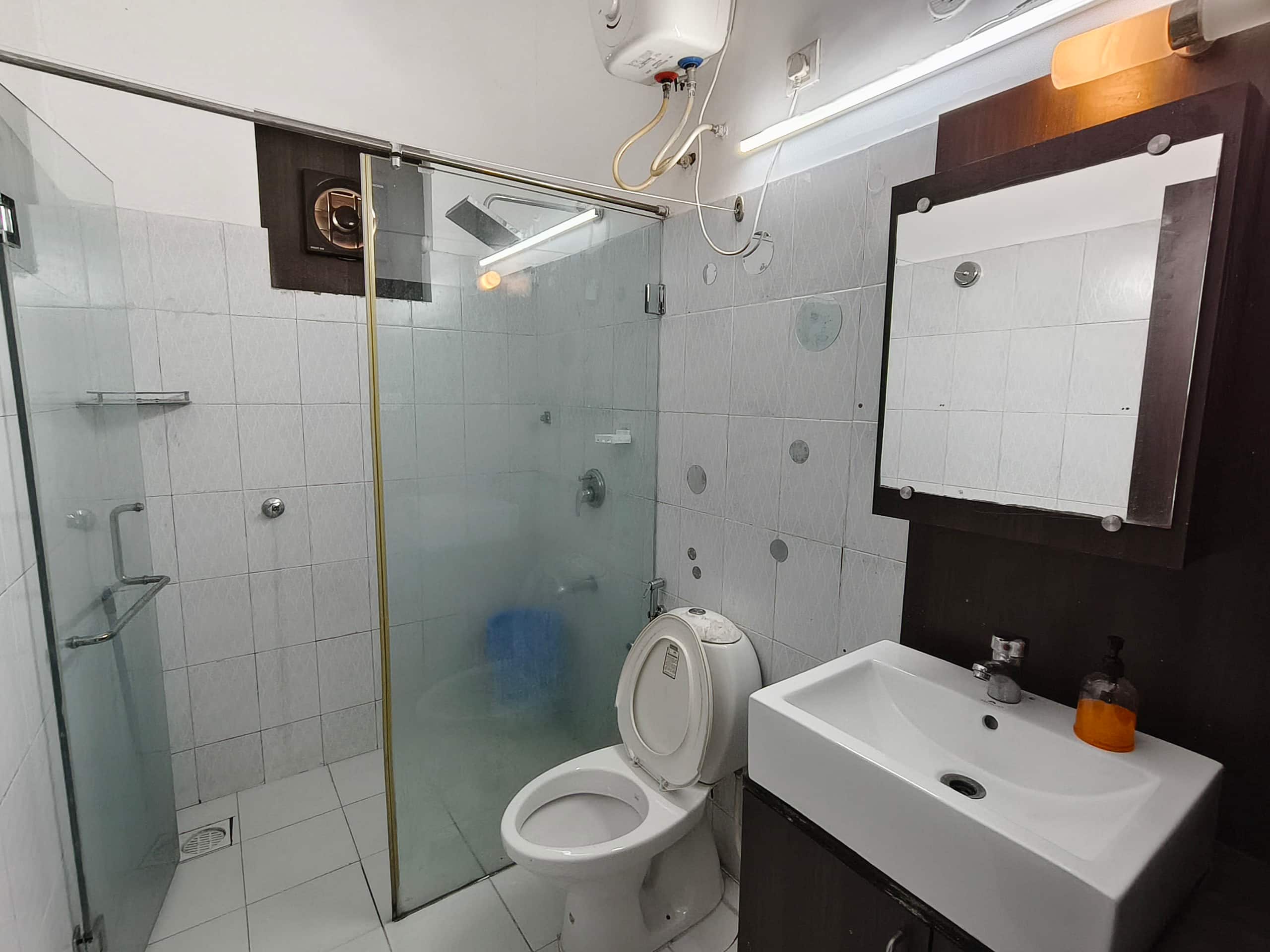 Modern stay-2BHK Flat Wid Pool Near Candolim Beach 28