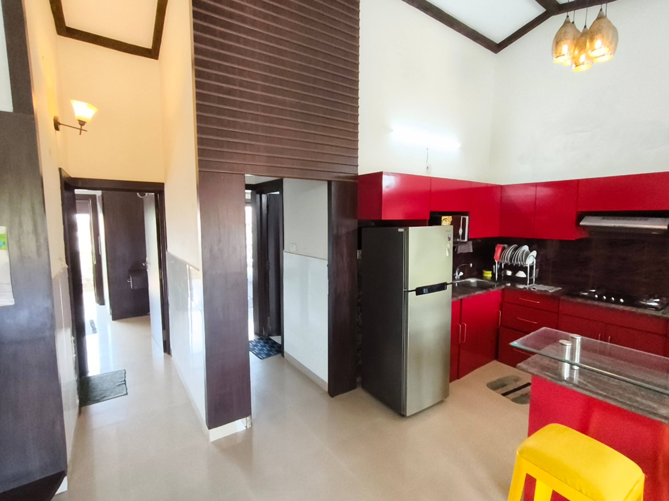 Modern stay-2BHK Flat Wid Pool Near Candolim Beach 17
