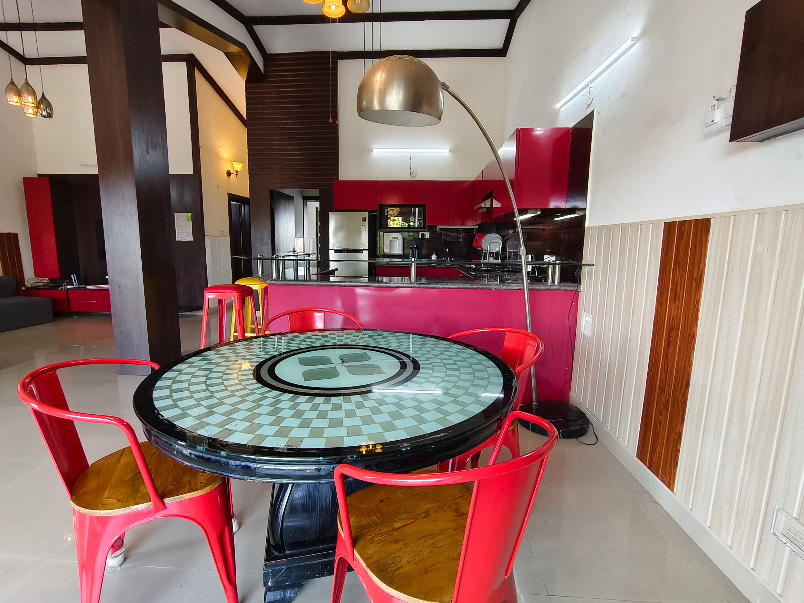 Modern stay-2BHK Flat Wid Pool Near Candolim Beach 21