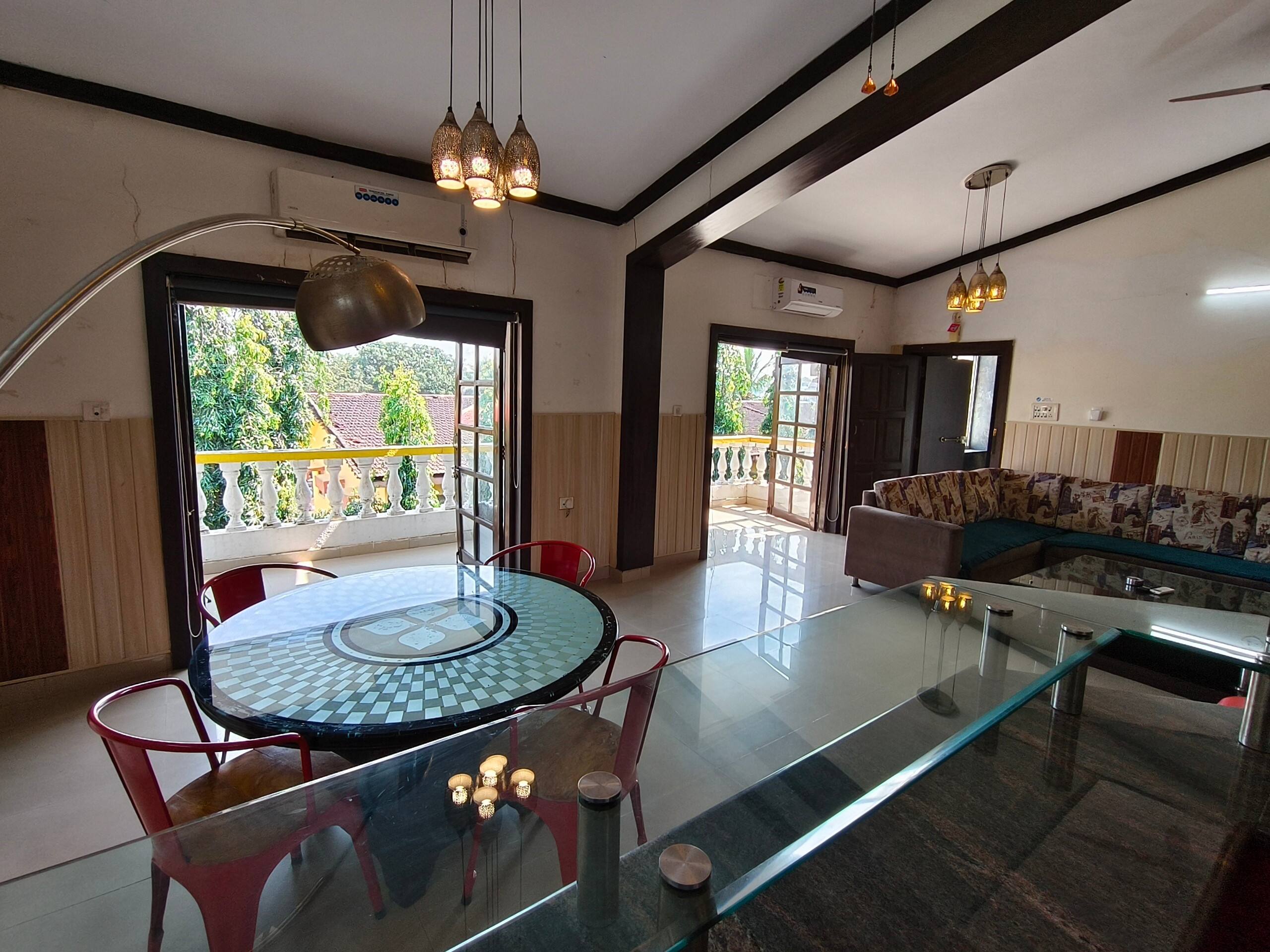Modern stay-2BHK Flat Wid Pool Near Candolim Beach 7