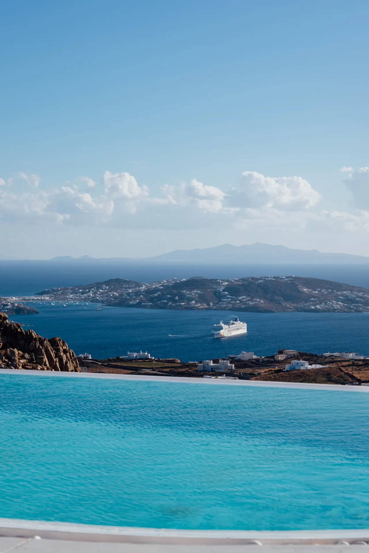 Sunset Serenity Villa with Private Infinity Pool 6