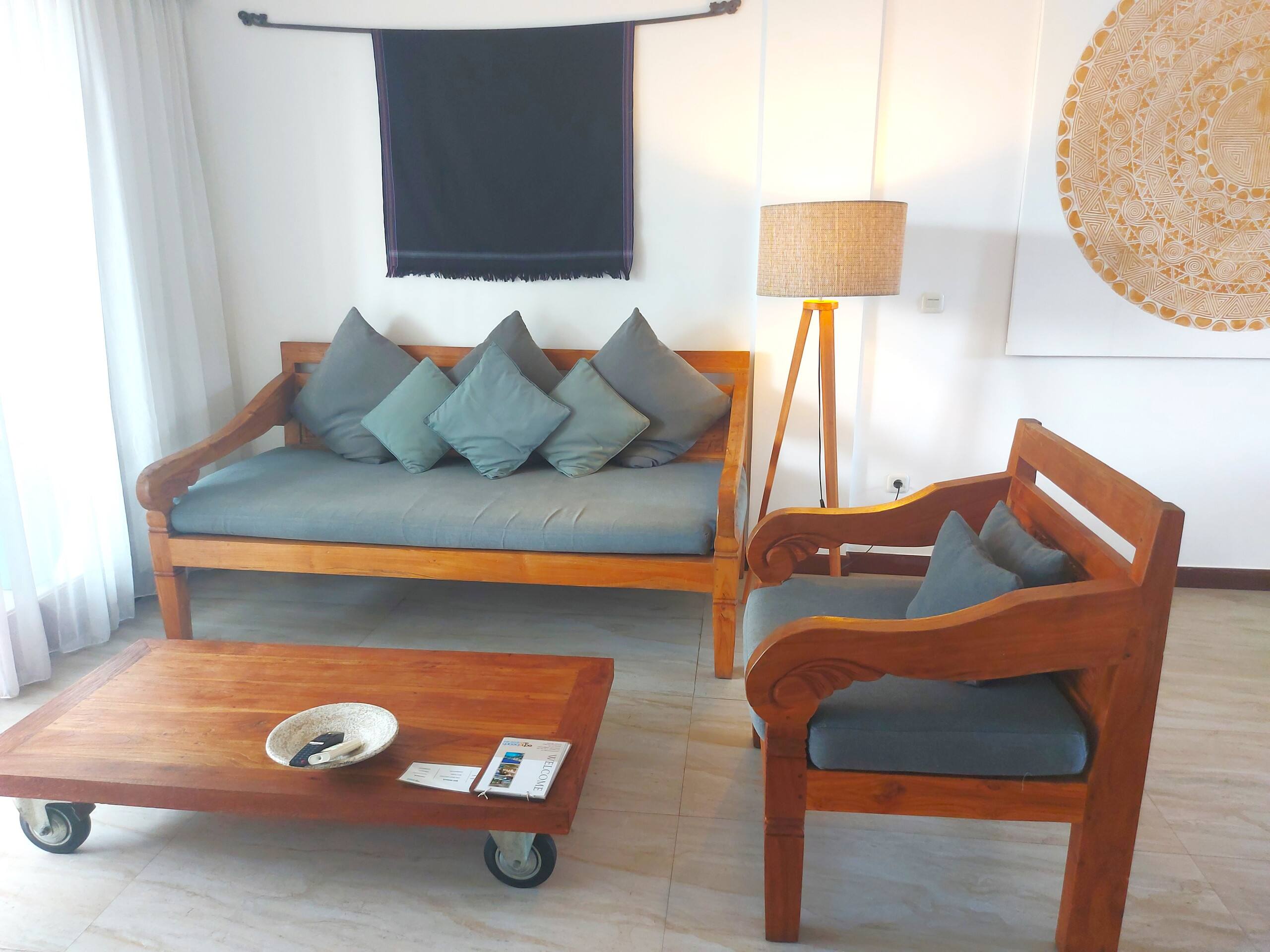 EchoBeachApartment 2BR Private Quiet 100m to beach