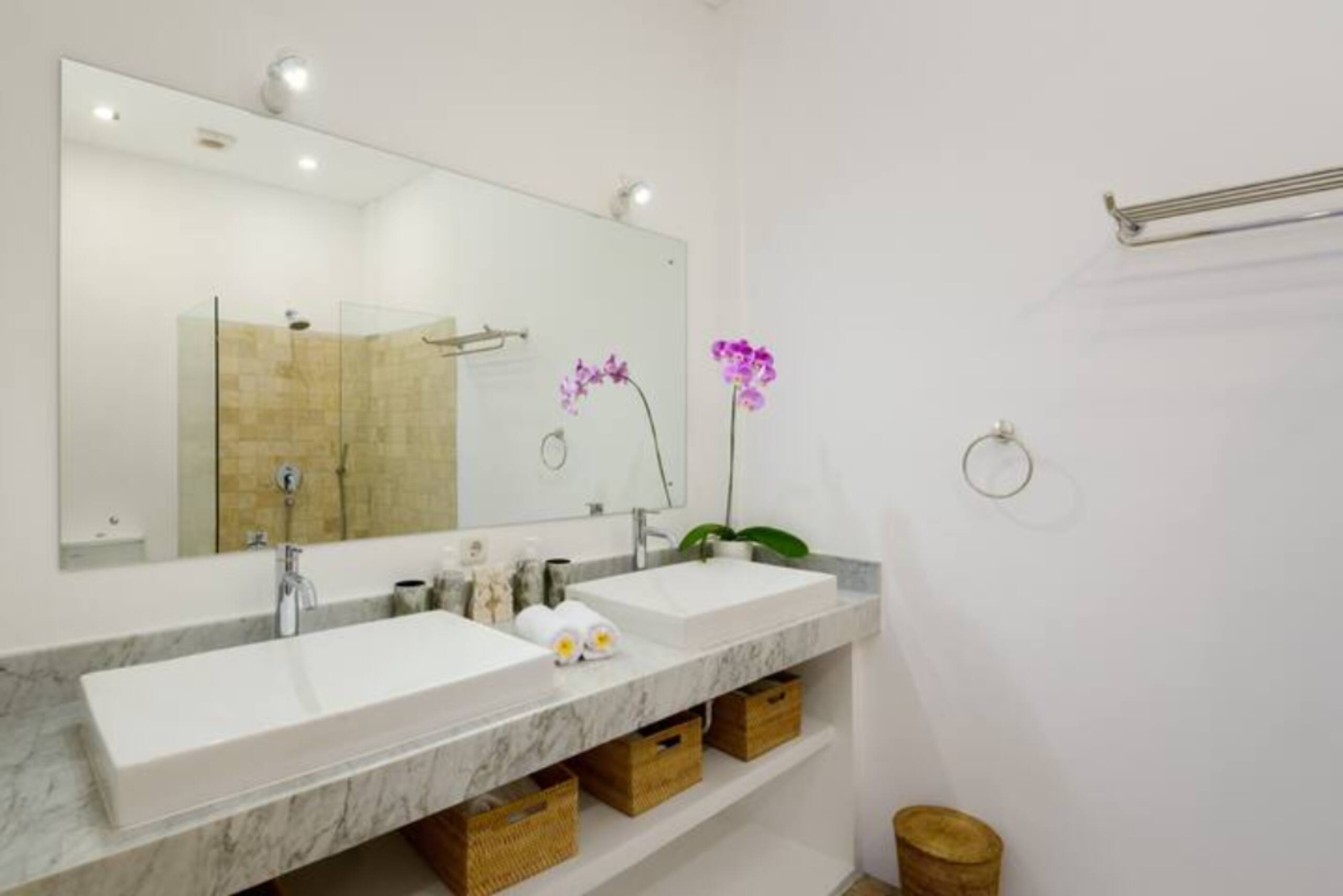 EchoBeachApartment 2BR Private Quiet 100m to beach — photo 5