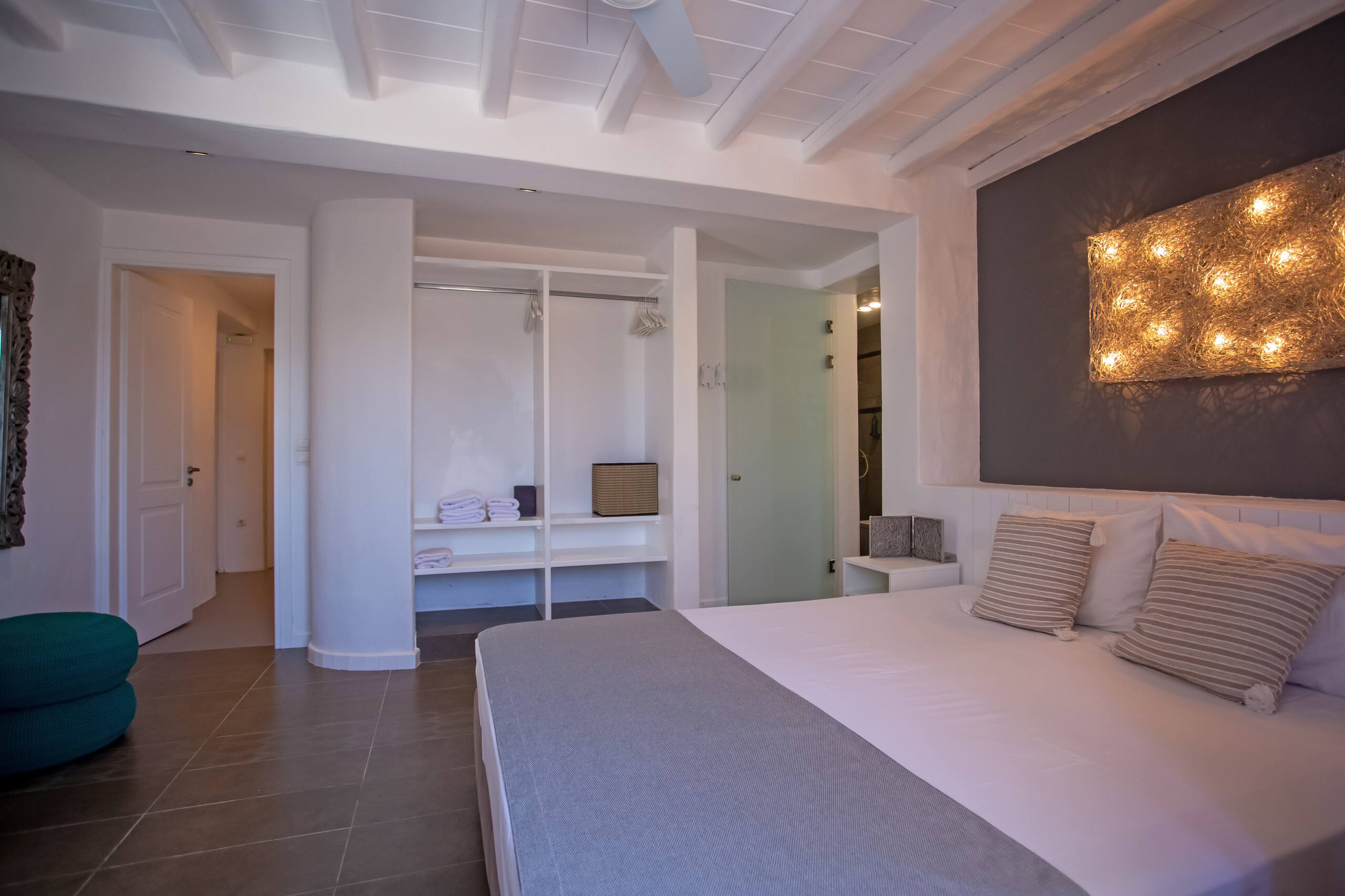 South Star Villa with Private Pool and Garden 32