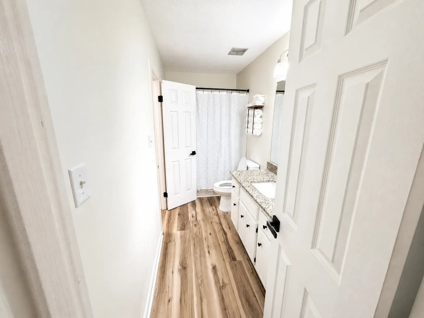 Juniper: 3 bedroom w/ pool 20