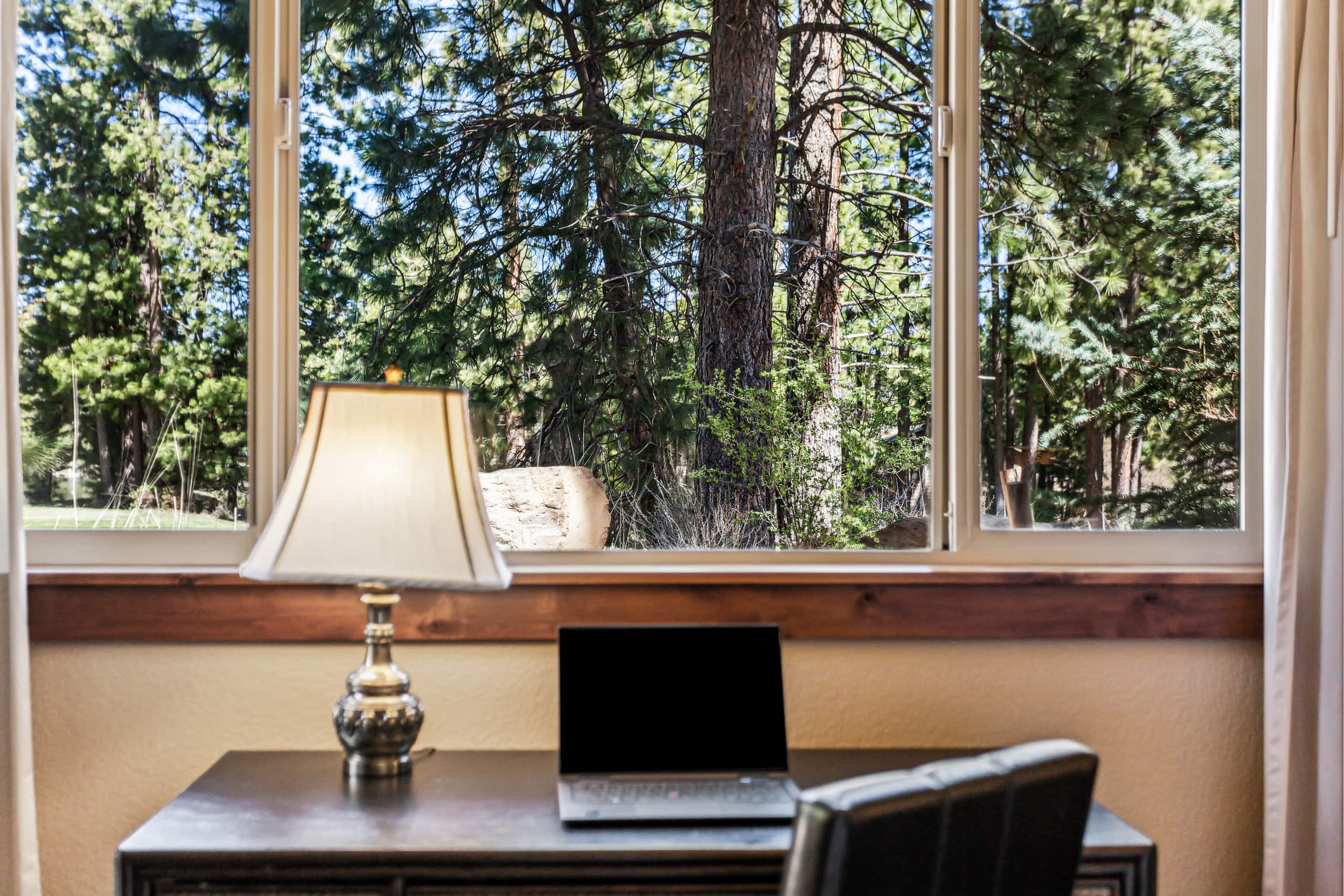 Closest to Bachelor 4 BR/4BA near Seventh Mtn Res 23