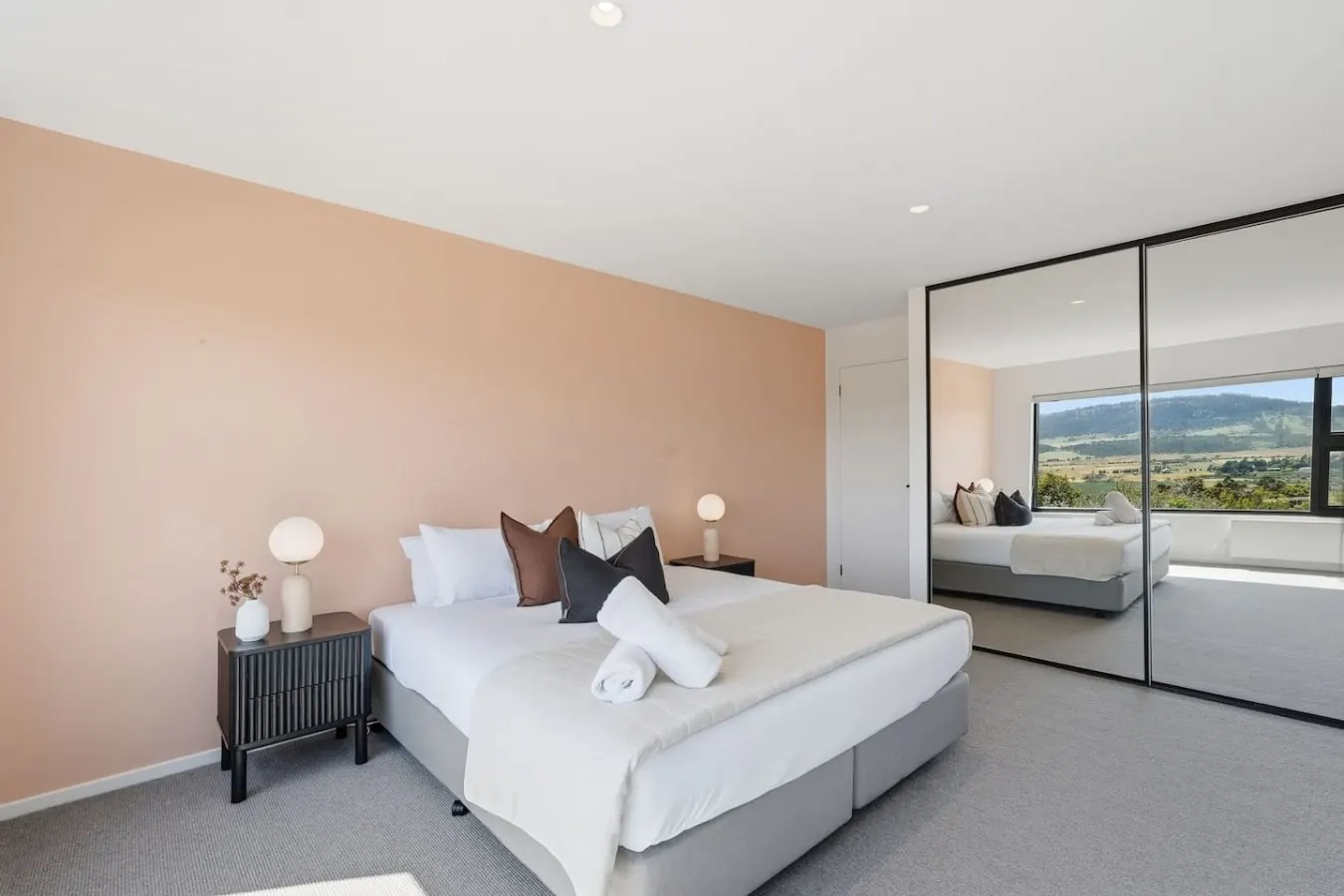 Richmond Valley Luxe Escape 11