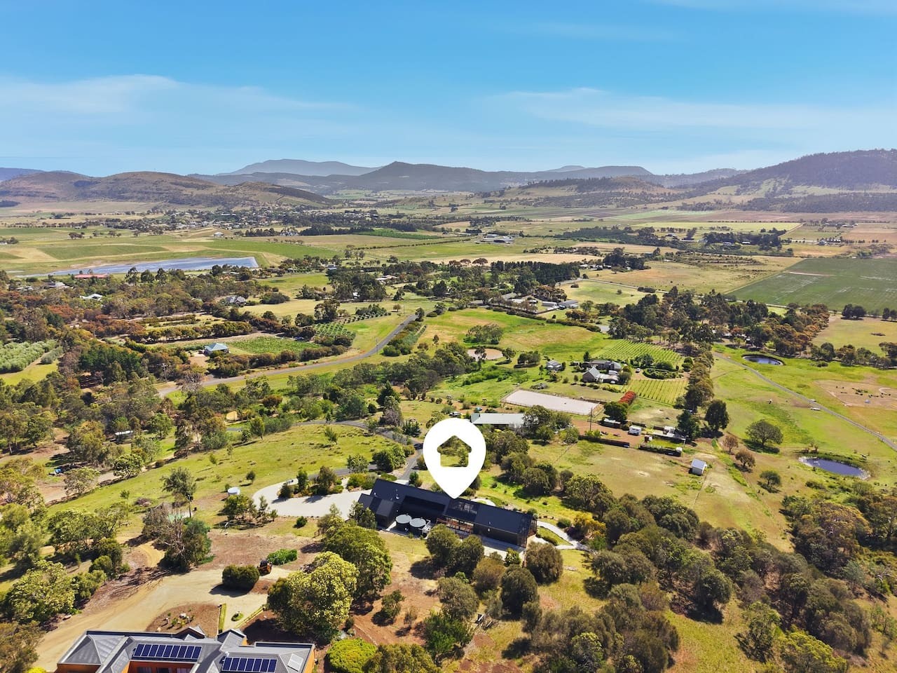 Richmond Valley Luxe Escape 6