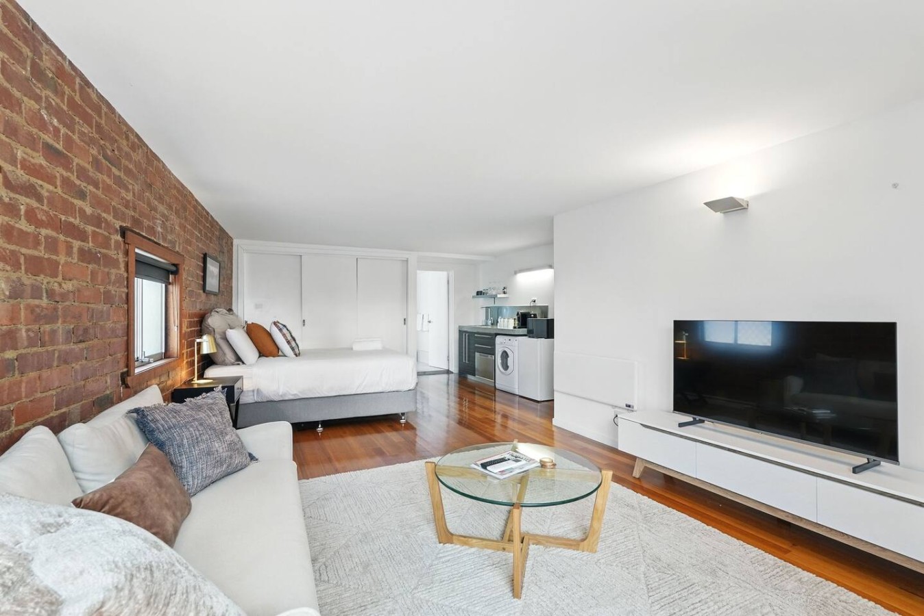 West Hobart Studio, Parking, Walk to City & Eats