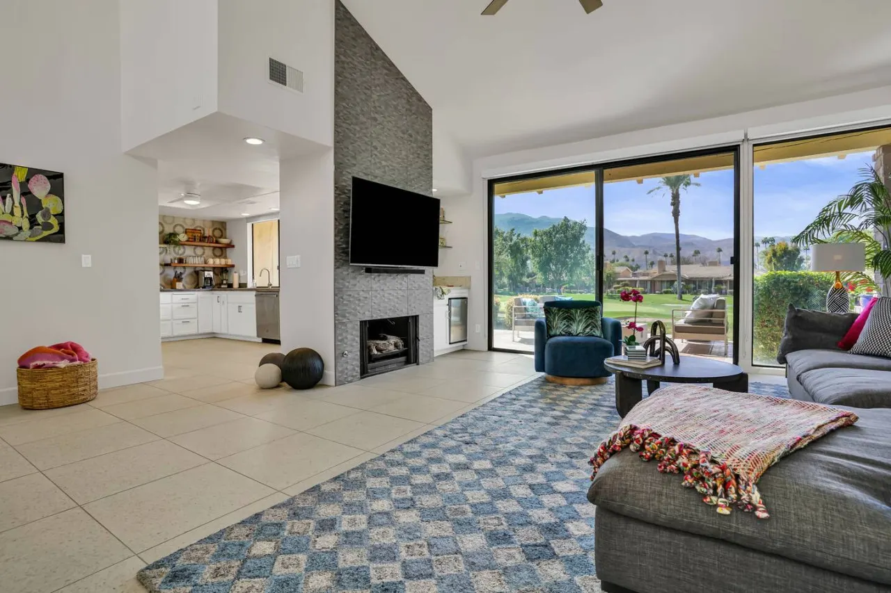 The Monty: Palm Desert, CA 2