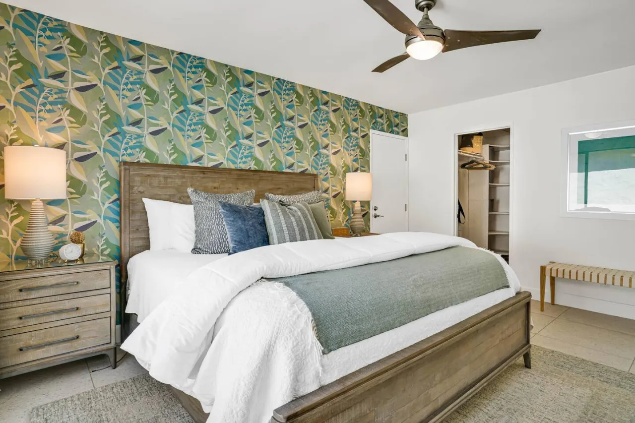 The Monty: Palm Desert, CA 12
