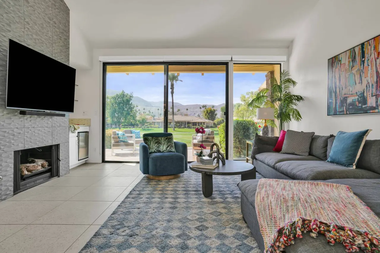 The Monty: Palm Desert, CA 7
