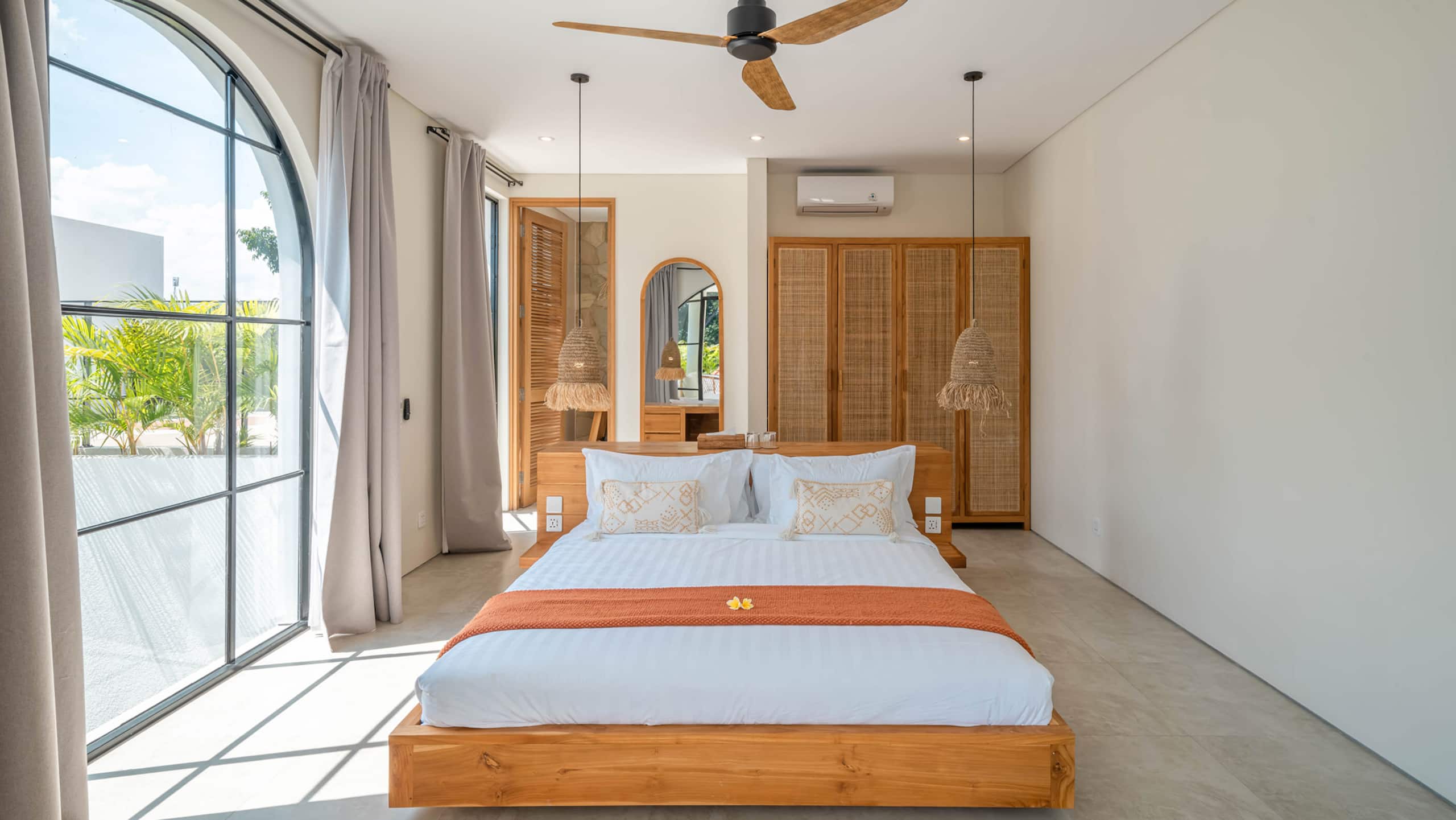 Villa Unna – Chic 6BR Pool Villa near Seminyak 6