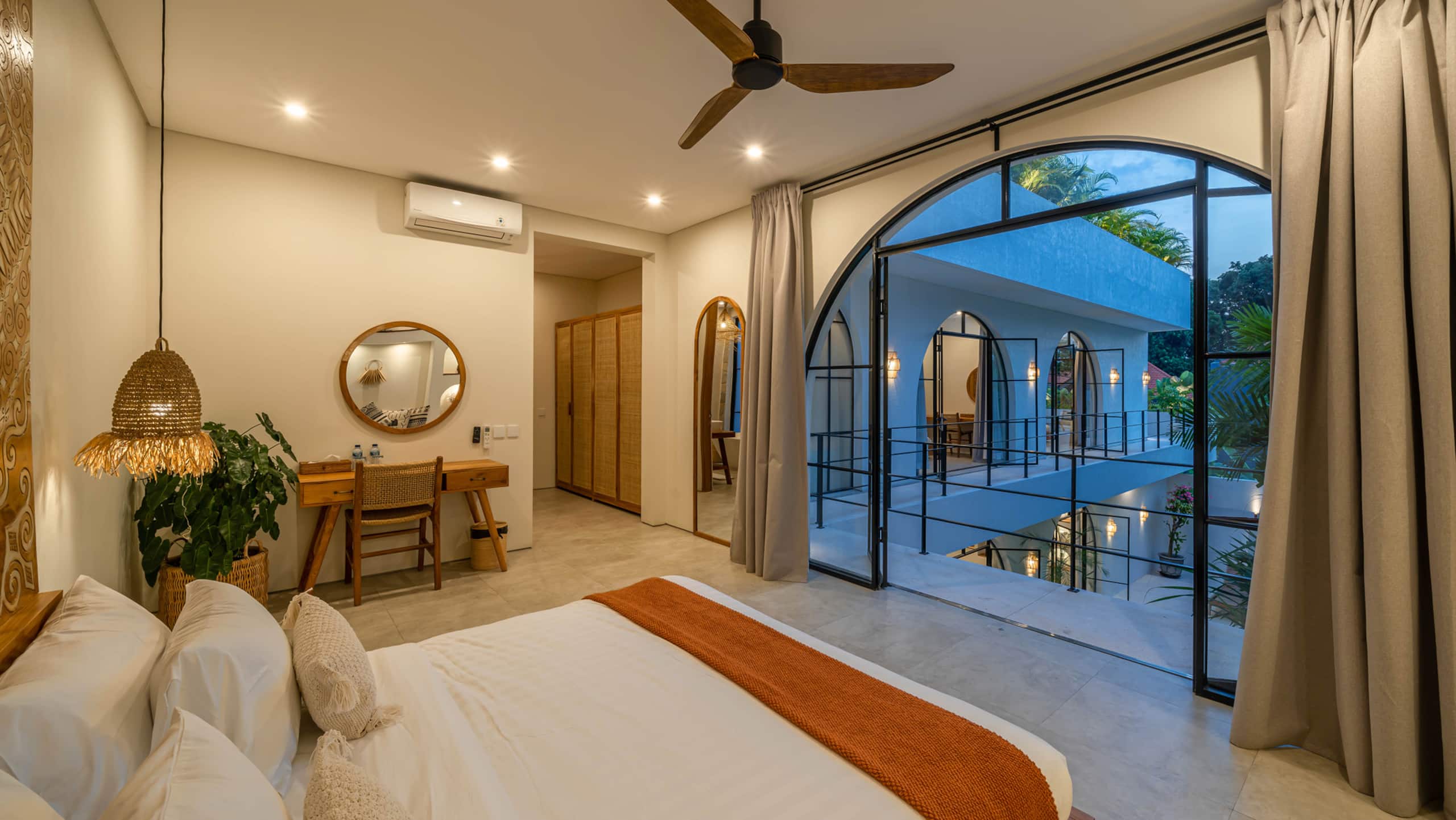 Villa Unna – Chic 6BR Pool Villa near Seminyak 12