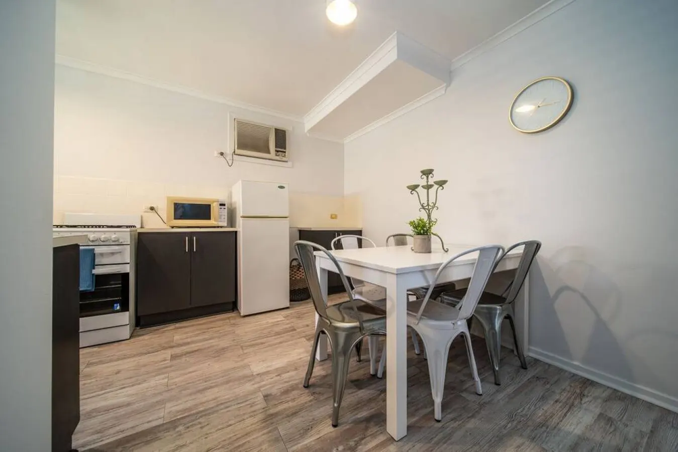 Serenity by the Sea—Easy Living near Grange Jetty 3