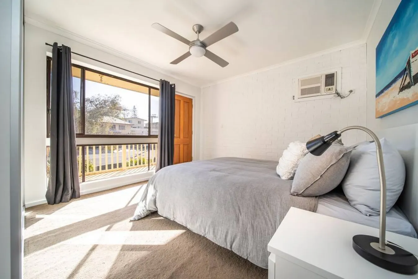 Serenity by the Sea—Easy Living near Grange Jetty 4