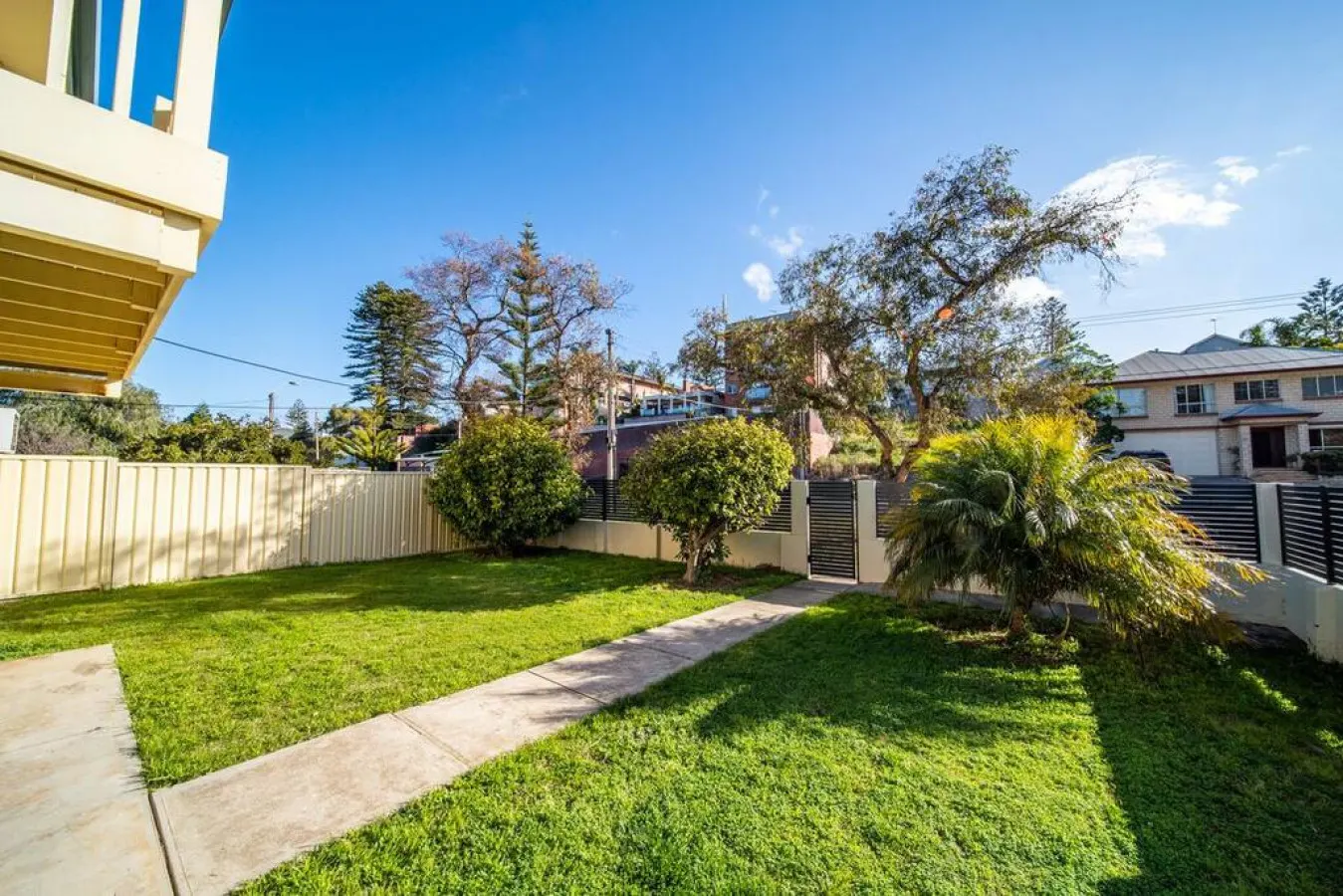 Serenity by the Sea—Easy Living near Grange Jetty 6