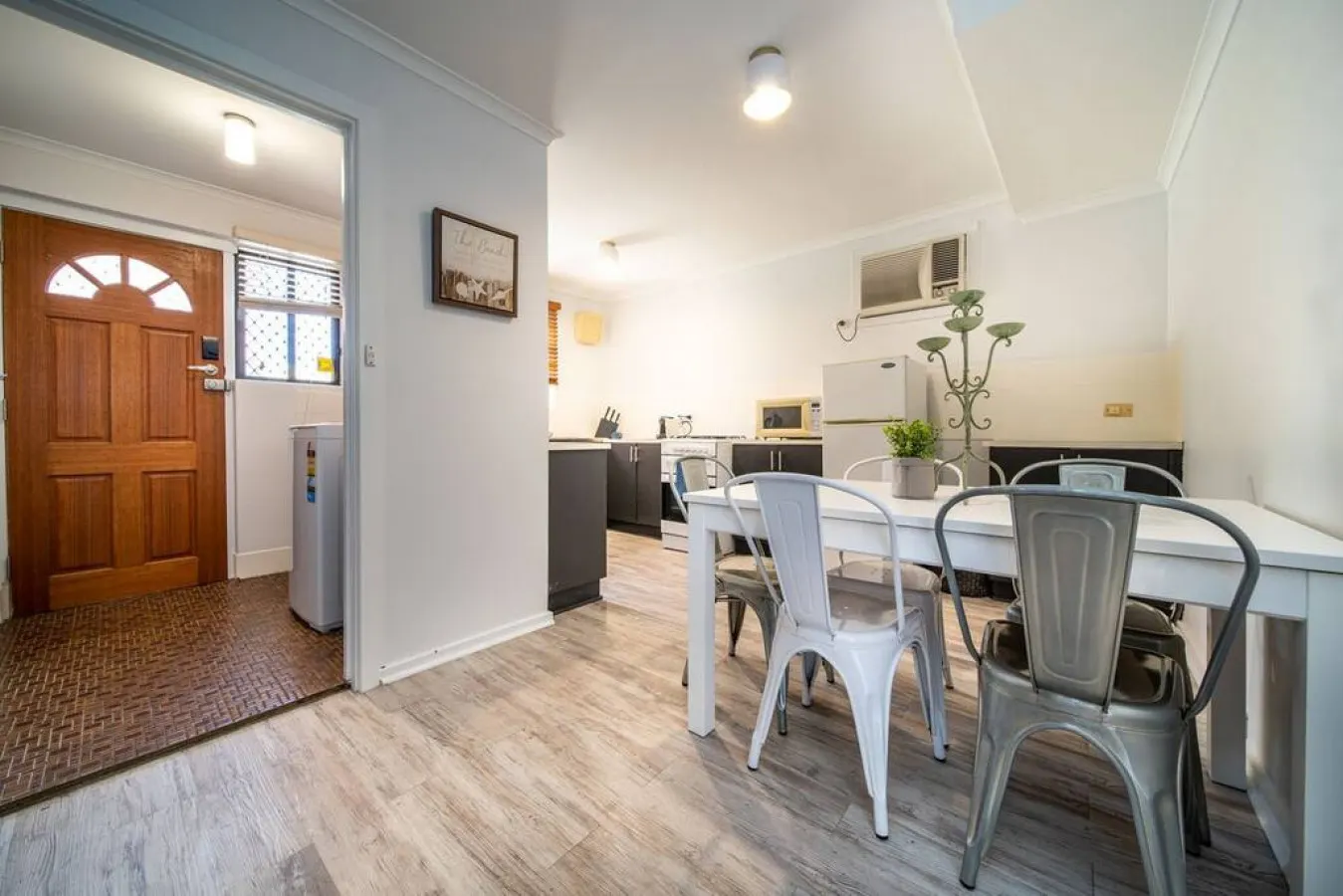 Serenity by the Sea—Easy Living near Grange Jetty 7