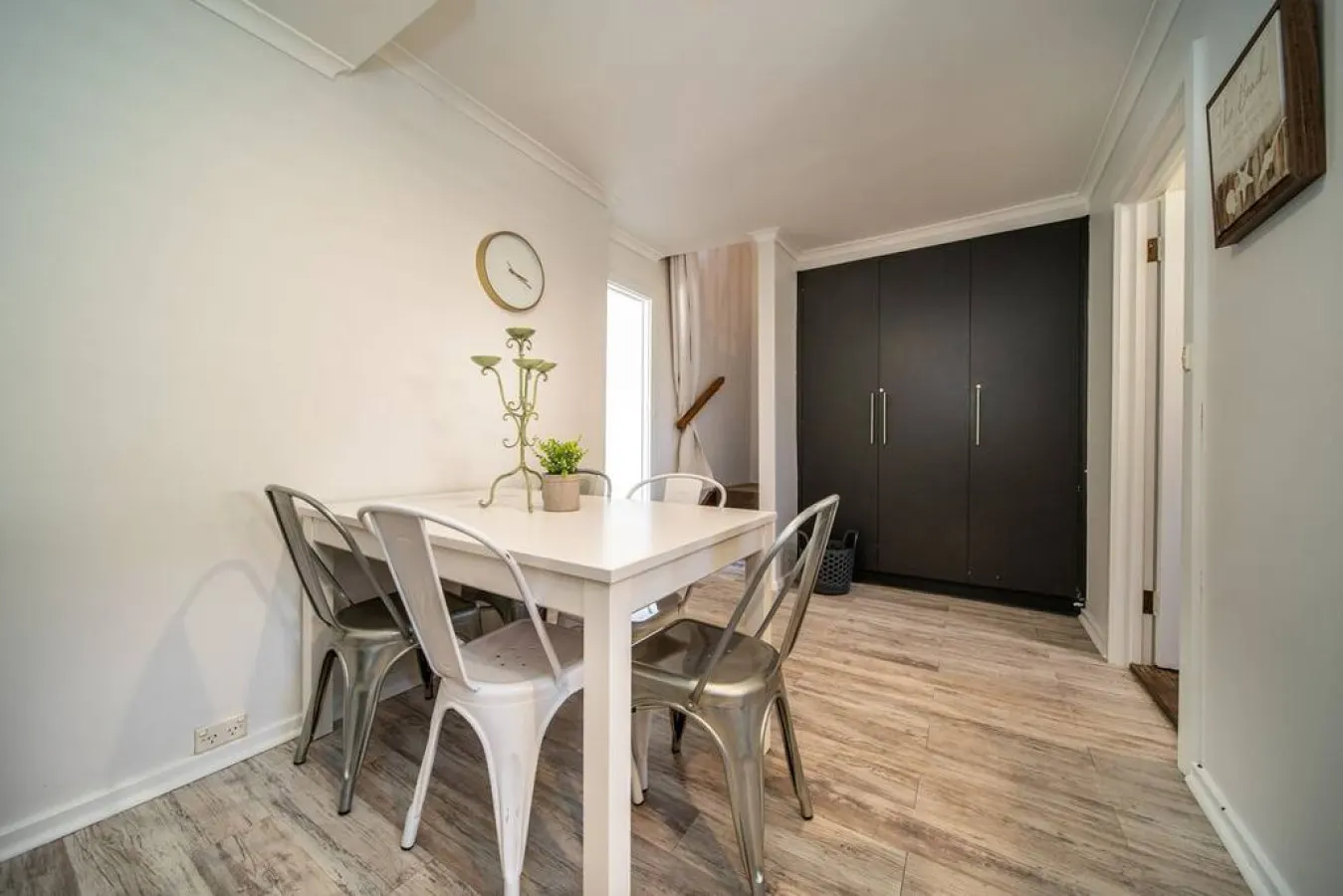 Serenity by the Sea—Easy Living near Grange Jetty 8