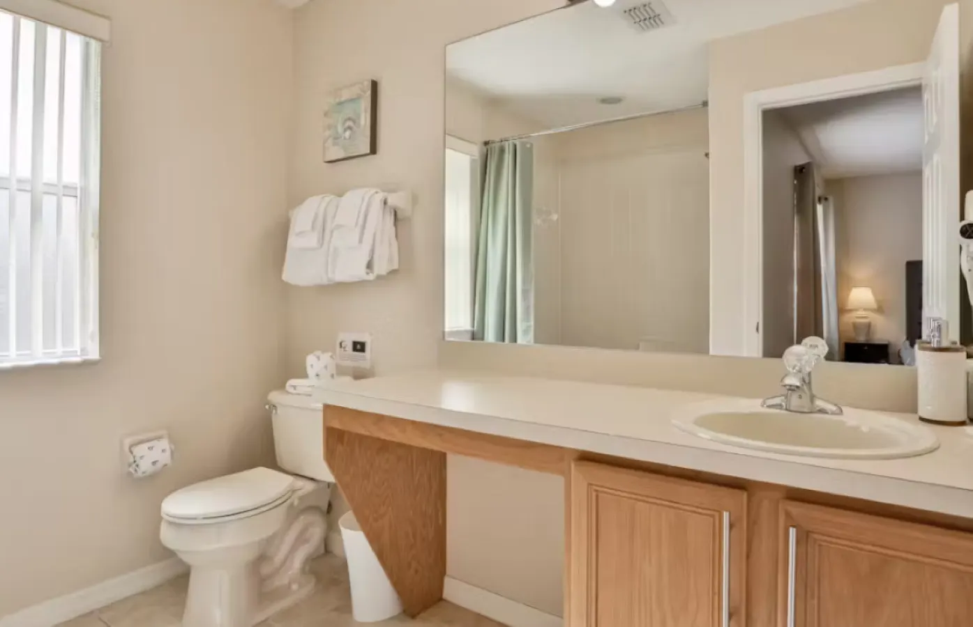 Orange Oasis - 4 Bedroom TownHome at Regal Palms 10