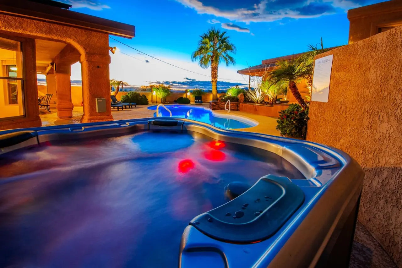 Havasu Whaler - Pool, Spa, Game Room, Casita