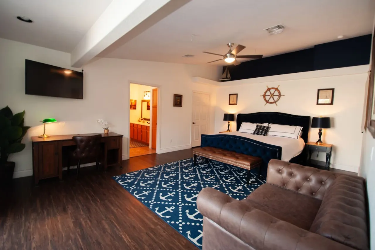 Havasu Whaler - Pool, Spa, Game Room, Casita 9