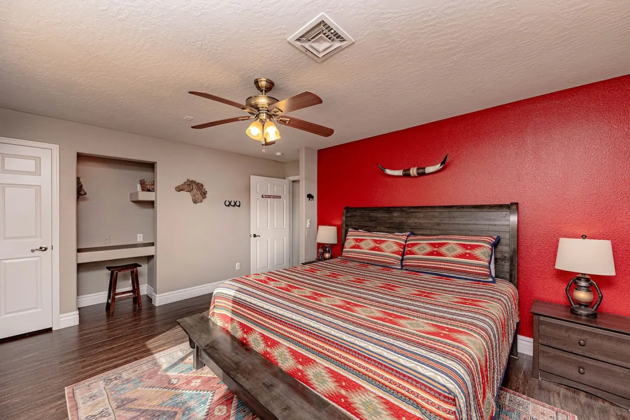 Havasu Whaler - Pool, Spa, Game Room, Casita 13