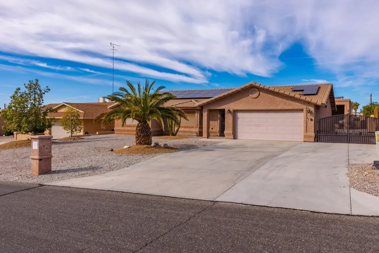 Havasu Whaler - Pool, Spa, Game Room, Casita — photo 4
