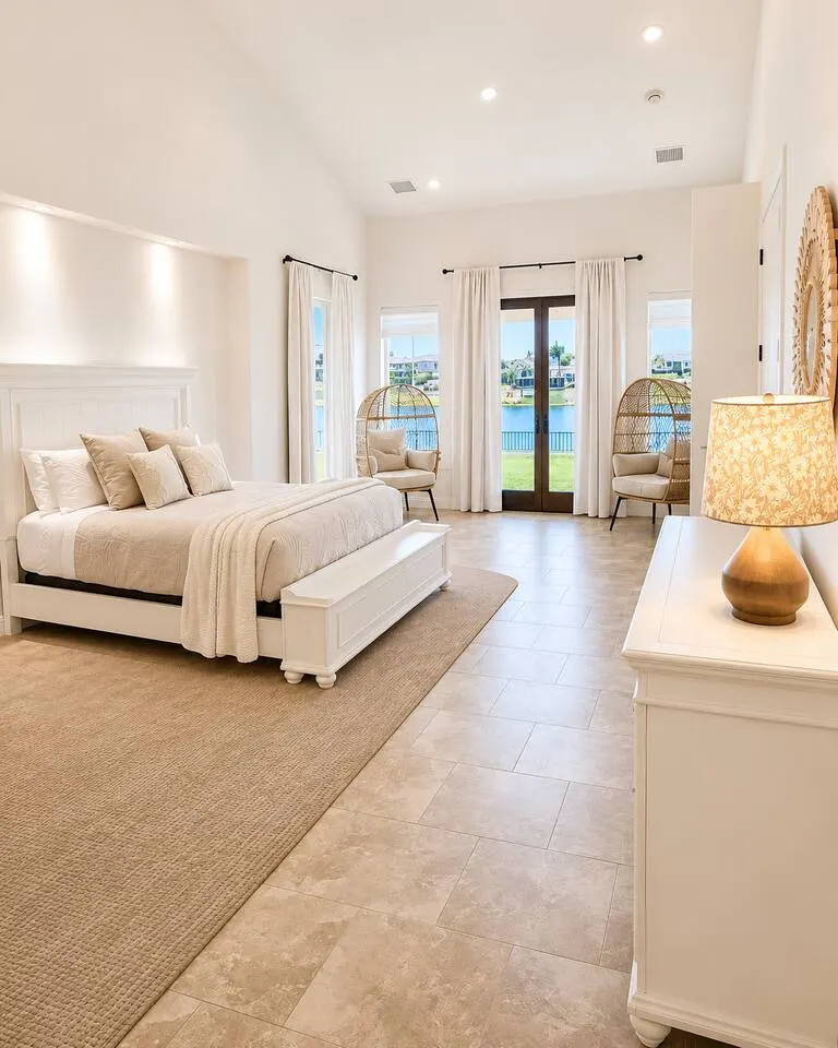 Private Villa Sleeps 20 Launch Beach Gated 2