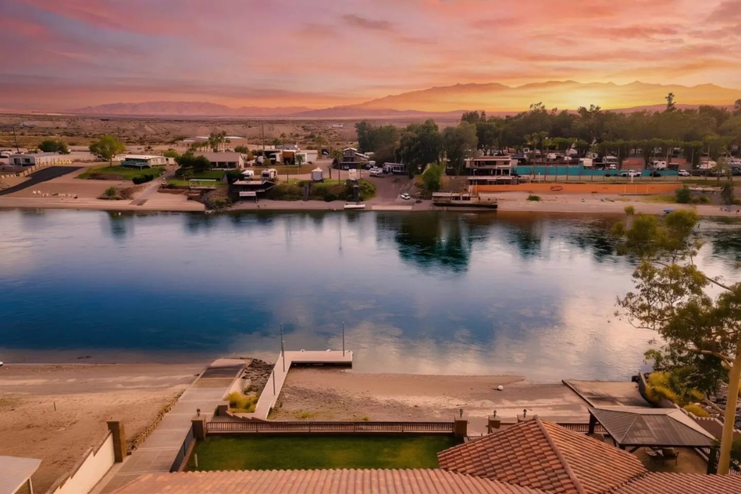 Private Villa Sleeps 20 Launch Beach Gated 4