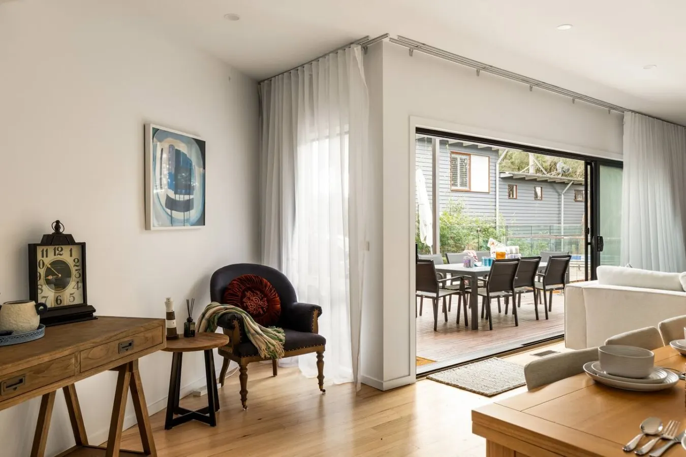Spacious 4BR Rye Escape Heated Pool & Alfresco 8