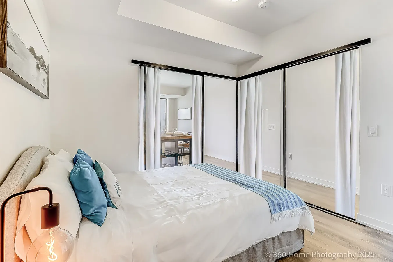 Sterling Urban Retreat 1BR + Den Gym Netflix 20