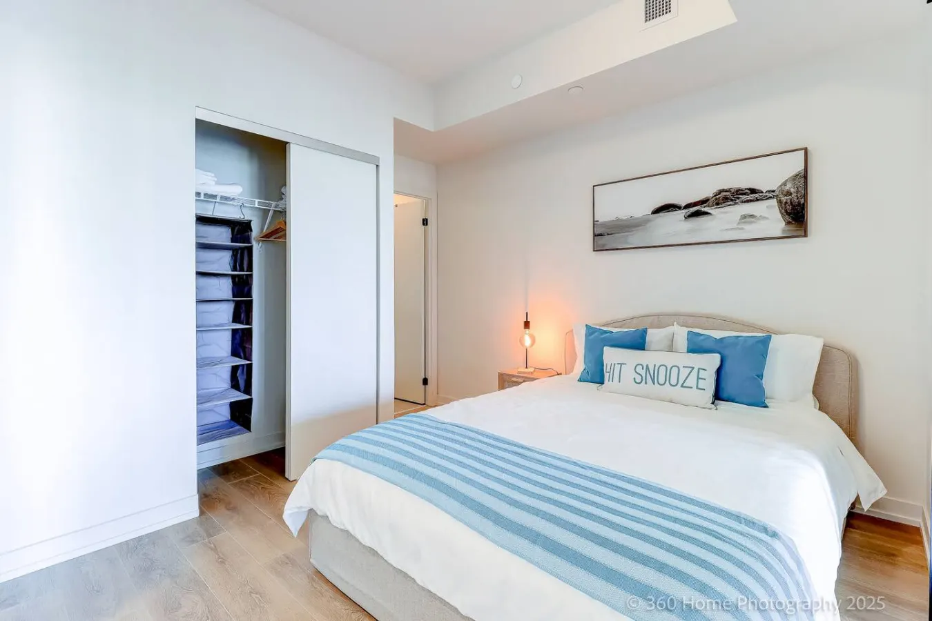 Sterling Urban Retreat 1BR + Den Gym Netflix 6
