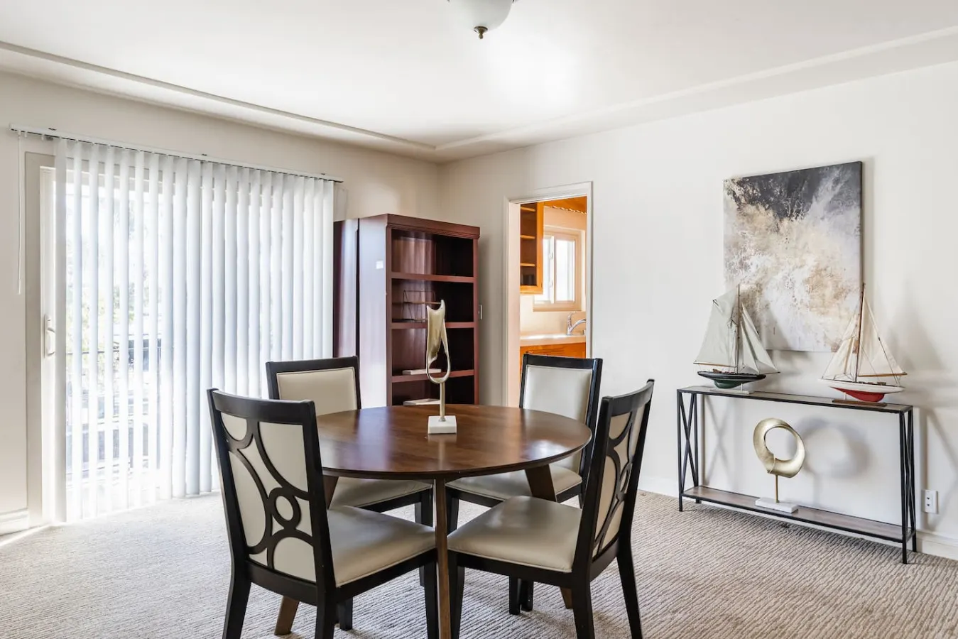 Casa Flora -2BR- AC & FREE Parking 17