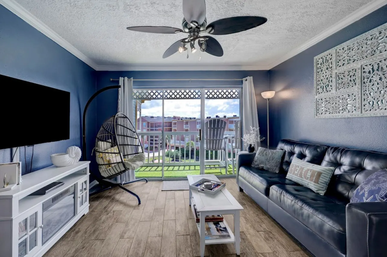 Beautiful Ocean Views at The Victorian 2