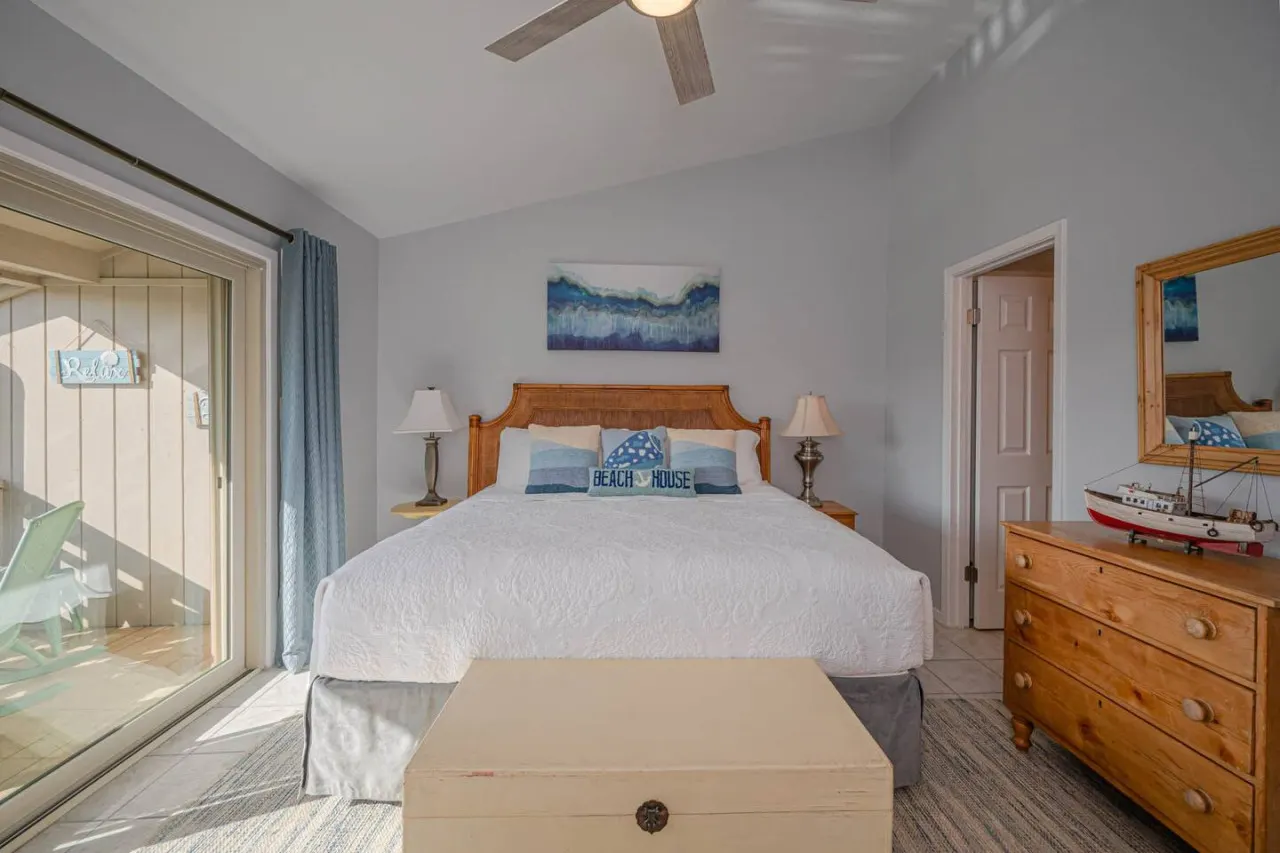 Seaside Cottage 3 bedrooms Waterfront by Rose 13