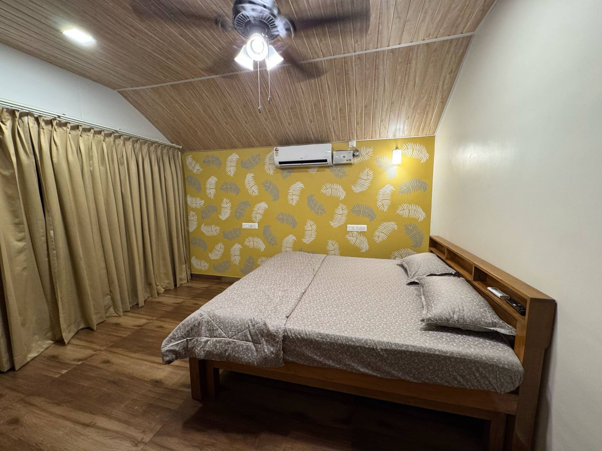 Swarna River front cottage,Relax & Unwind the View 6